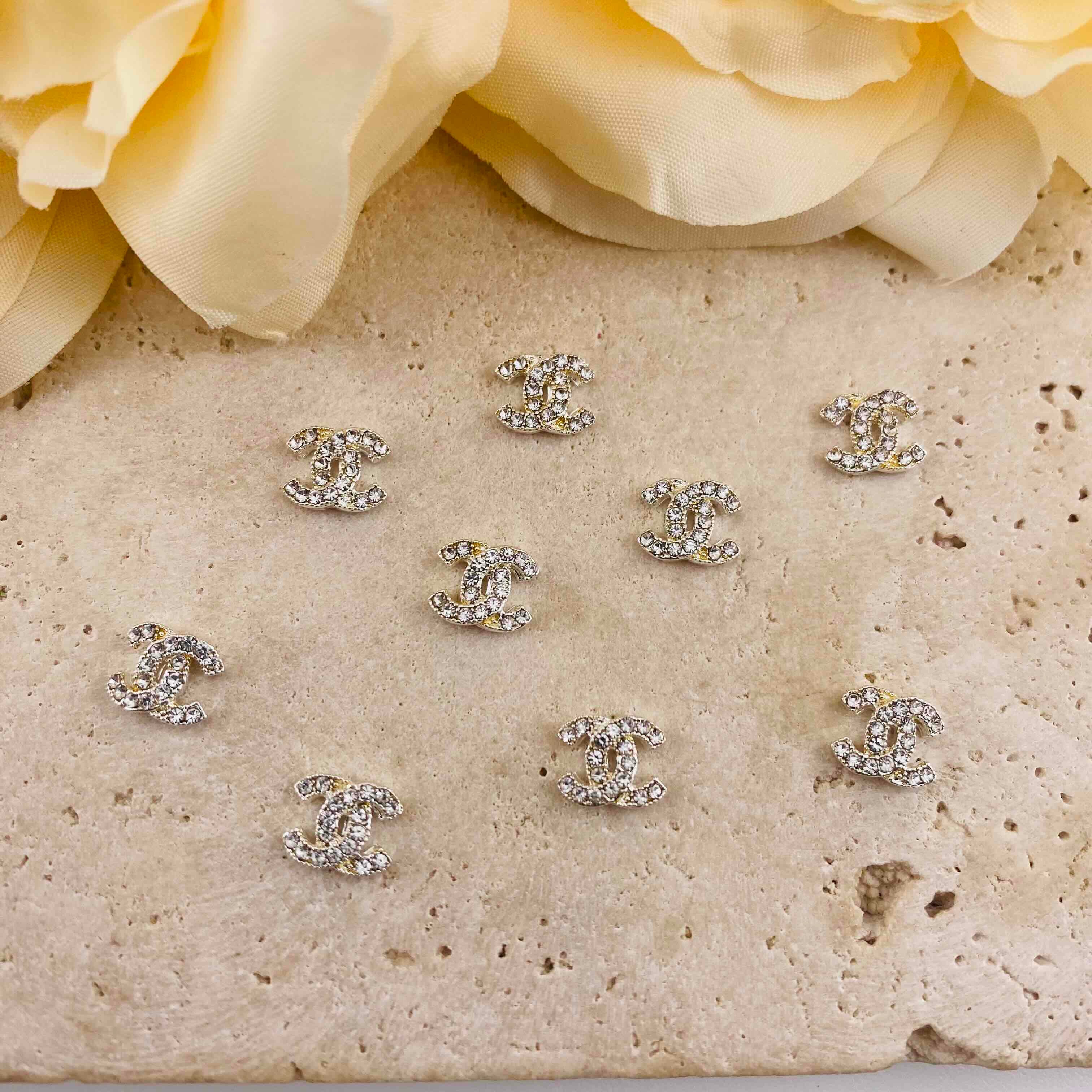 PP20087-About 8mm CC Rhinestone Metal Nail Charms