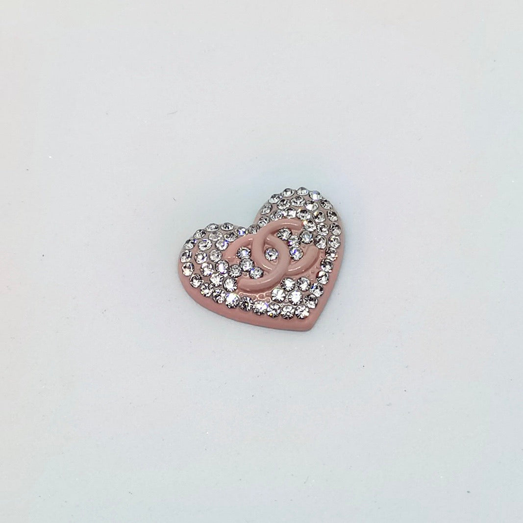 FS3902-About 18×22mm Rhinestone Heart Metal Patch As Picture Shows
