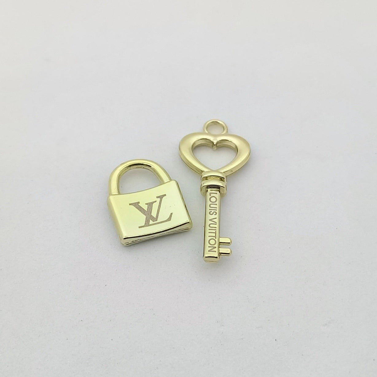 FS4471-Metal Locks And Metal Patch As Picture Shows