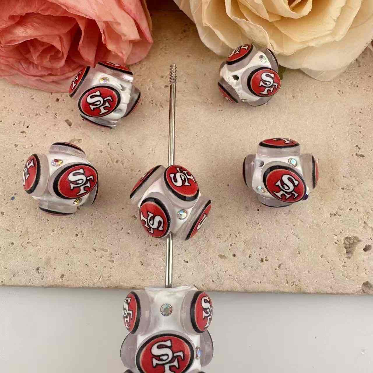FS19873-About 18*18mm 49ers SF Logo Clay Beads