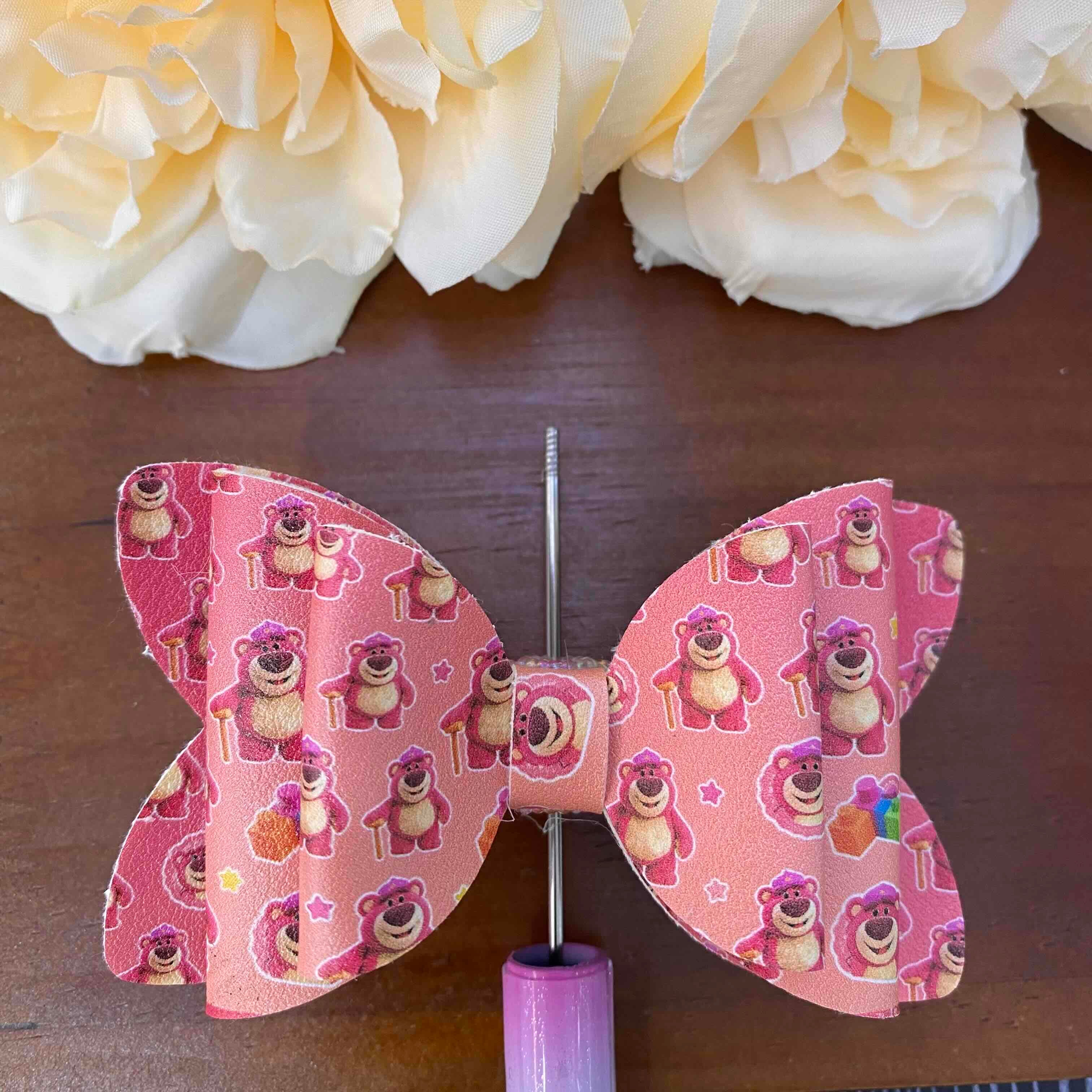 FS20624-Toy Story Sugar Bow Beads