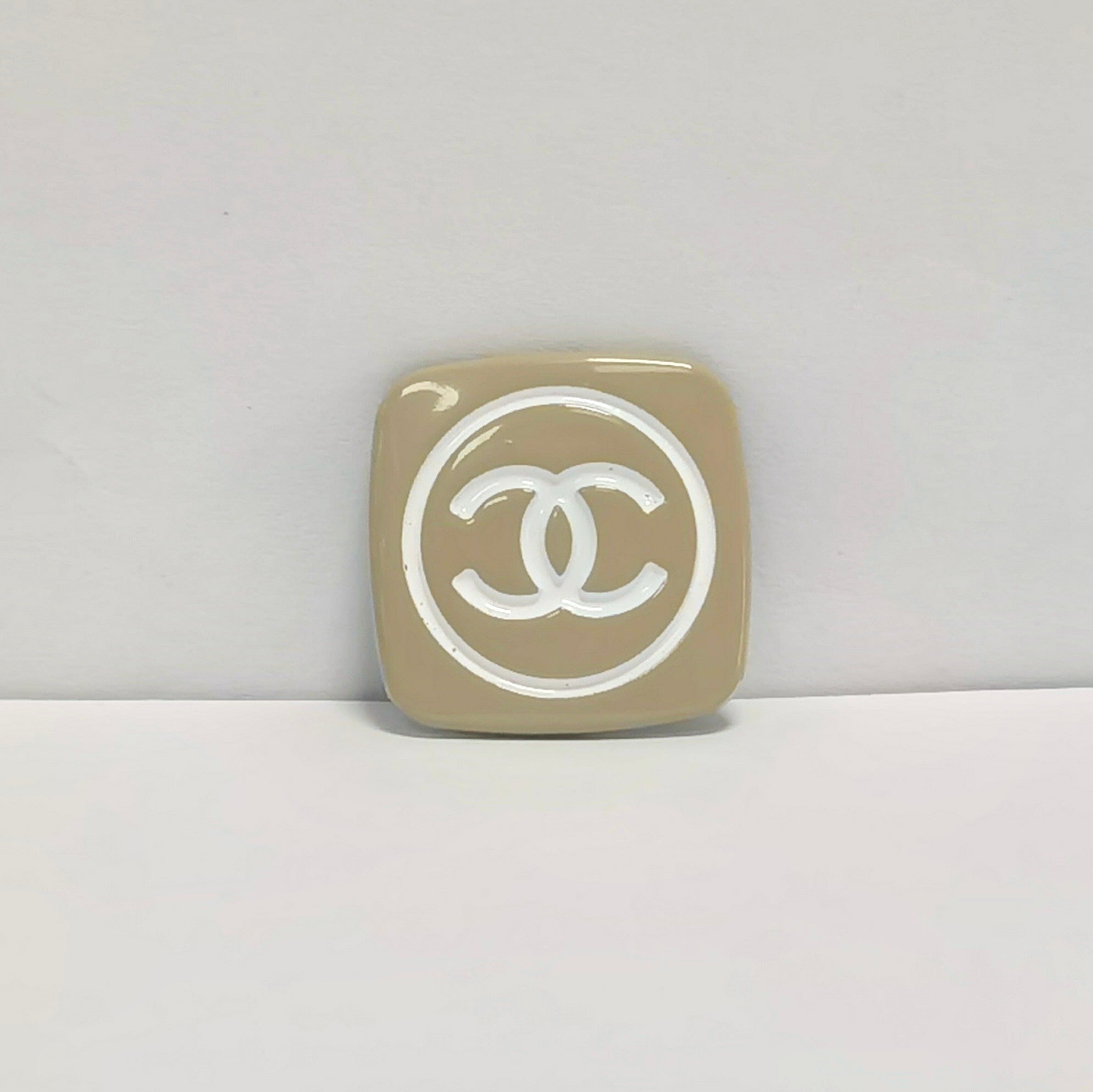 FS2533-About 22×22mm Metal Patch As Picture Shows
