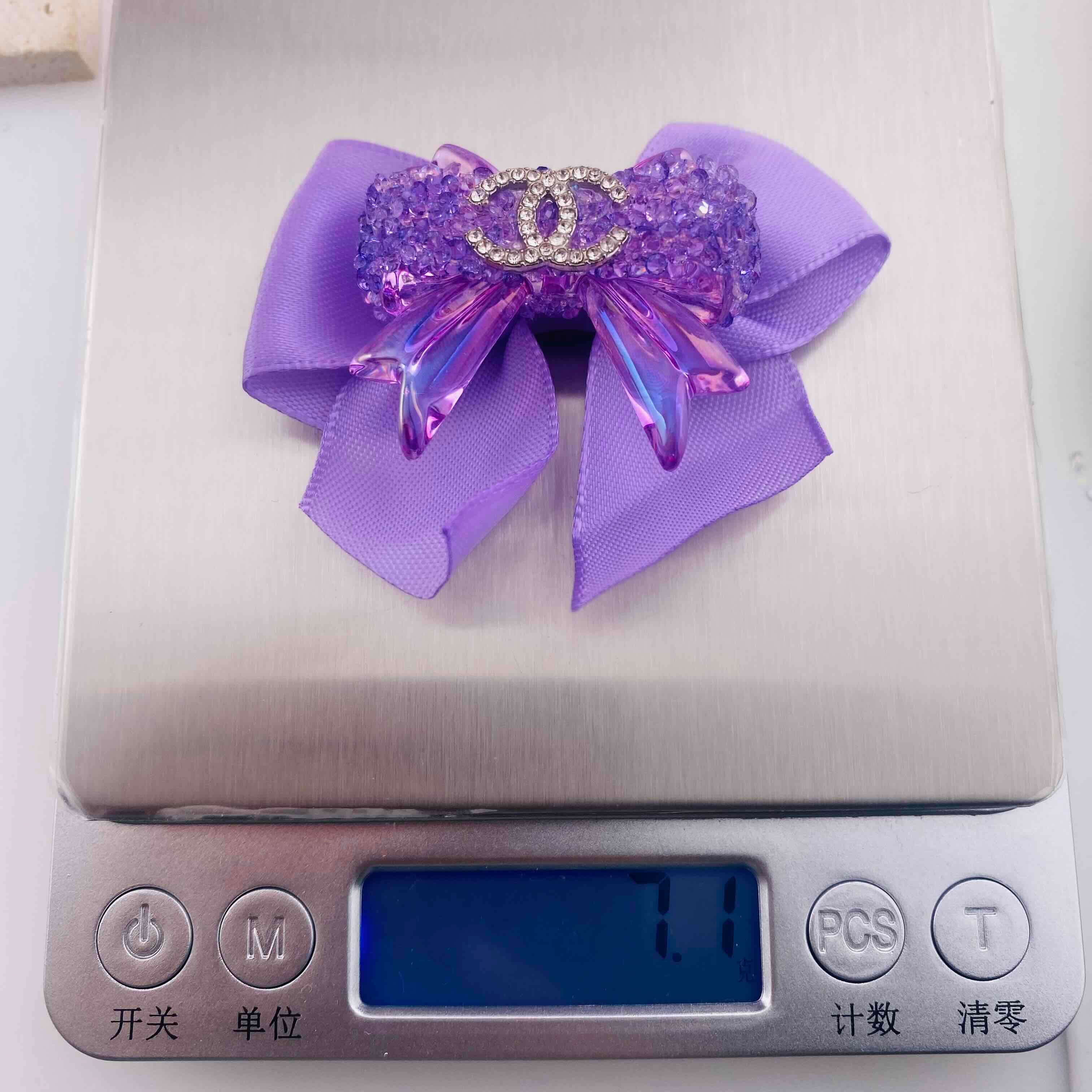PP19784-About 32*37mm Rhinestone Bow Beads