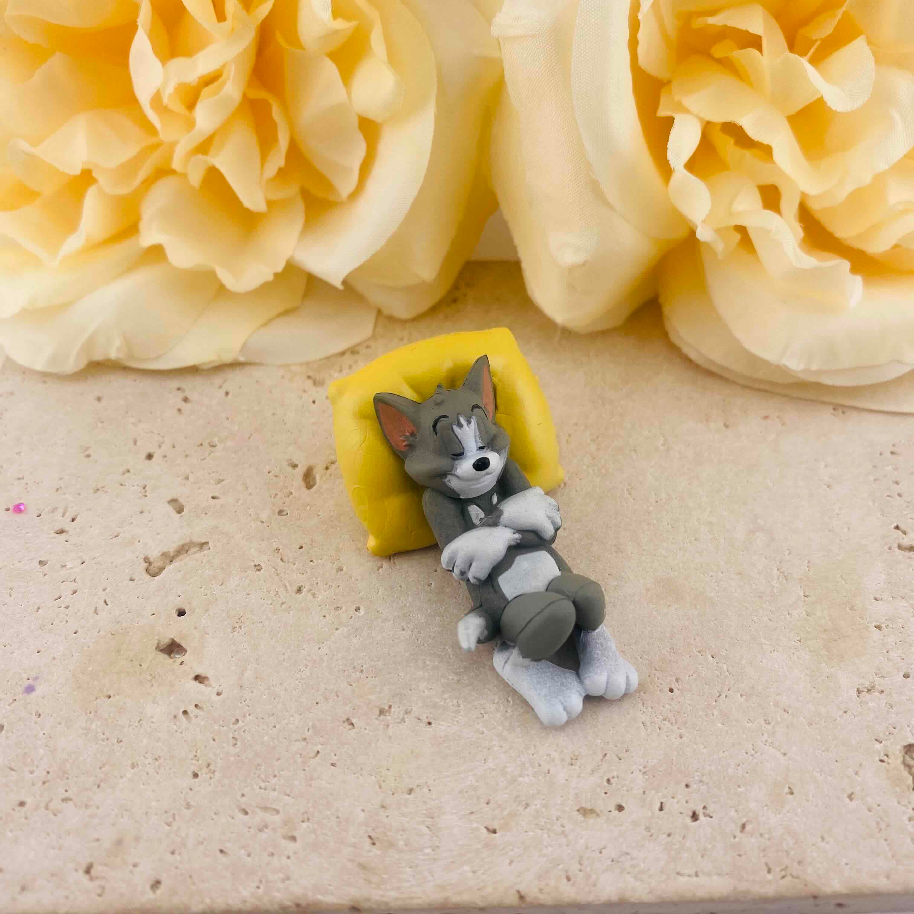 FS19985-About 16*42mm Sleeping Tom Cat Resin Figurine