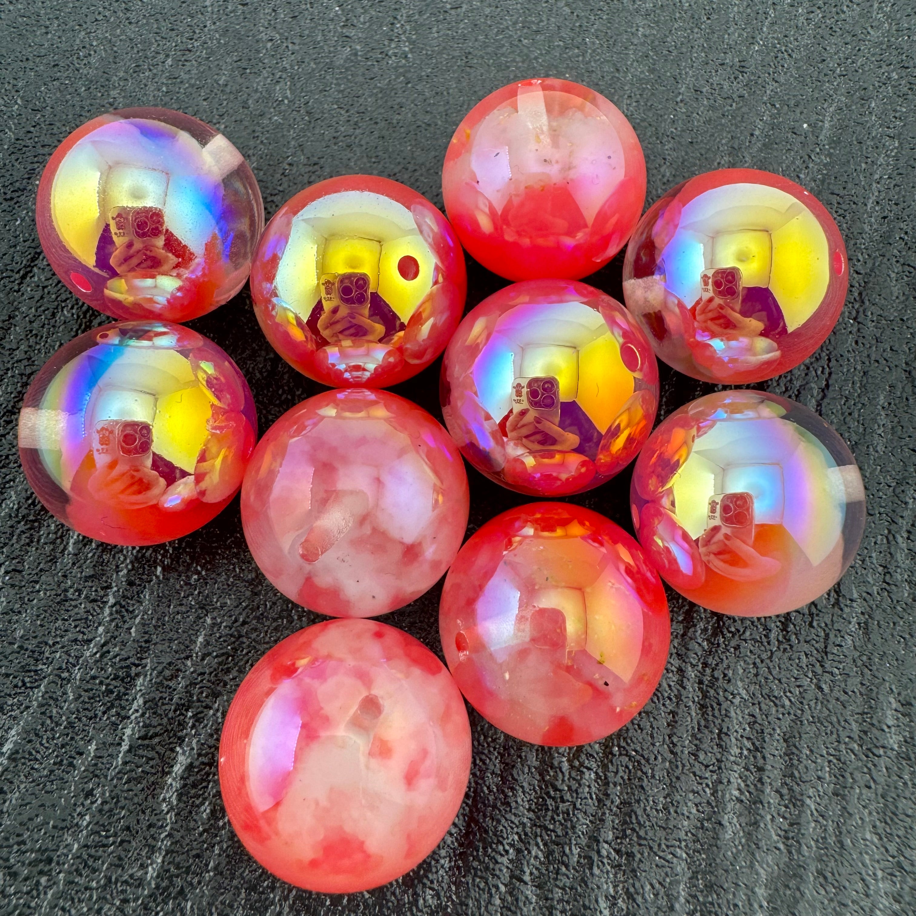 FS1944-20MM UV Glowing Cloud Resin Beads For Making BraceletvOr Keychain