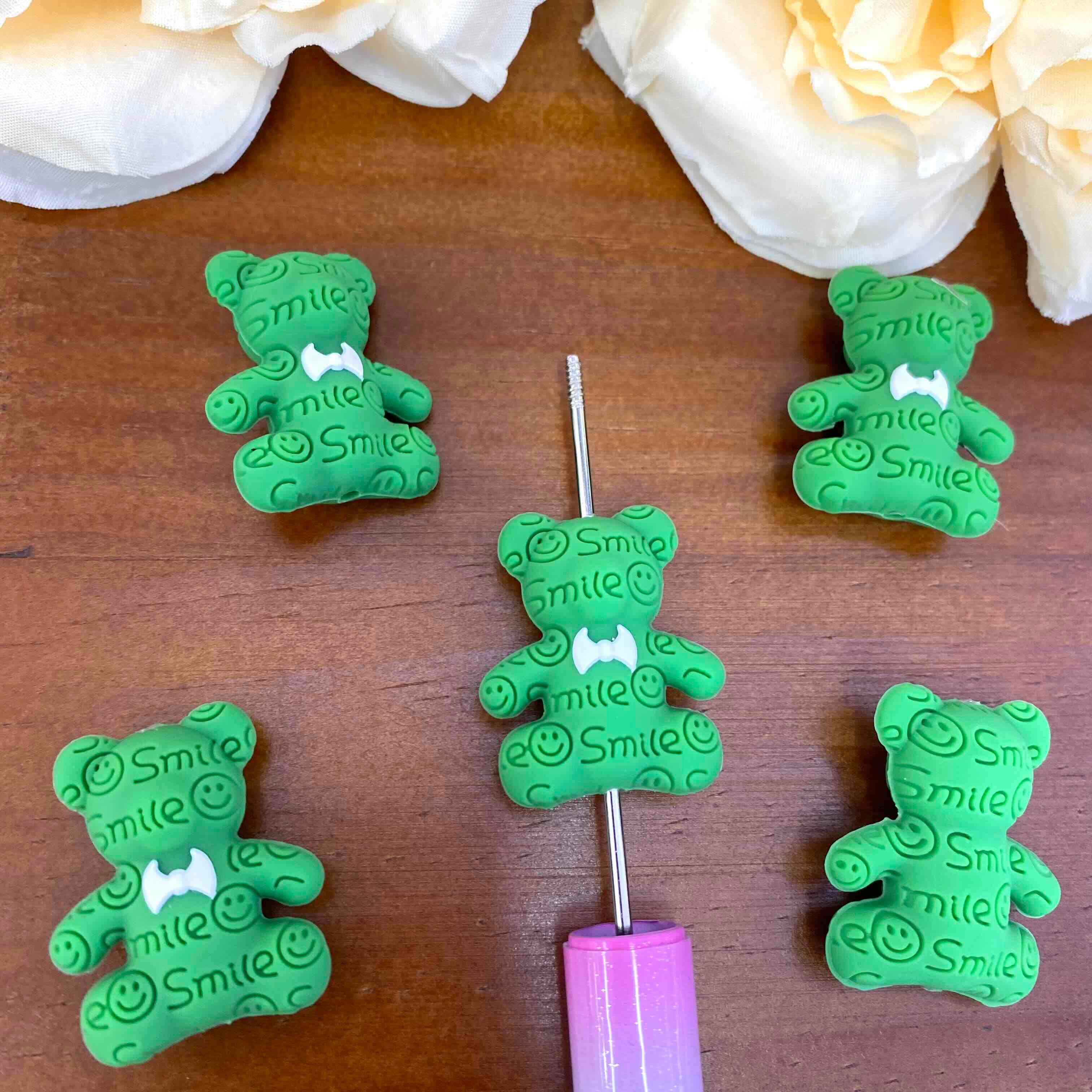 FS20582-3D Smile Bear Silicone Focal Beads