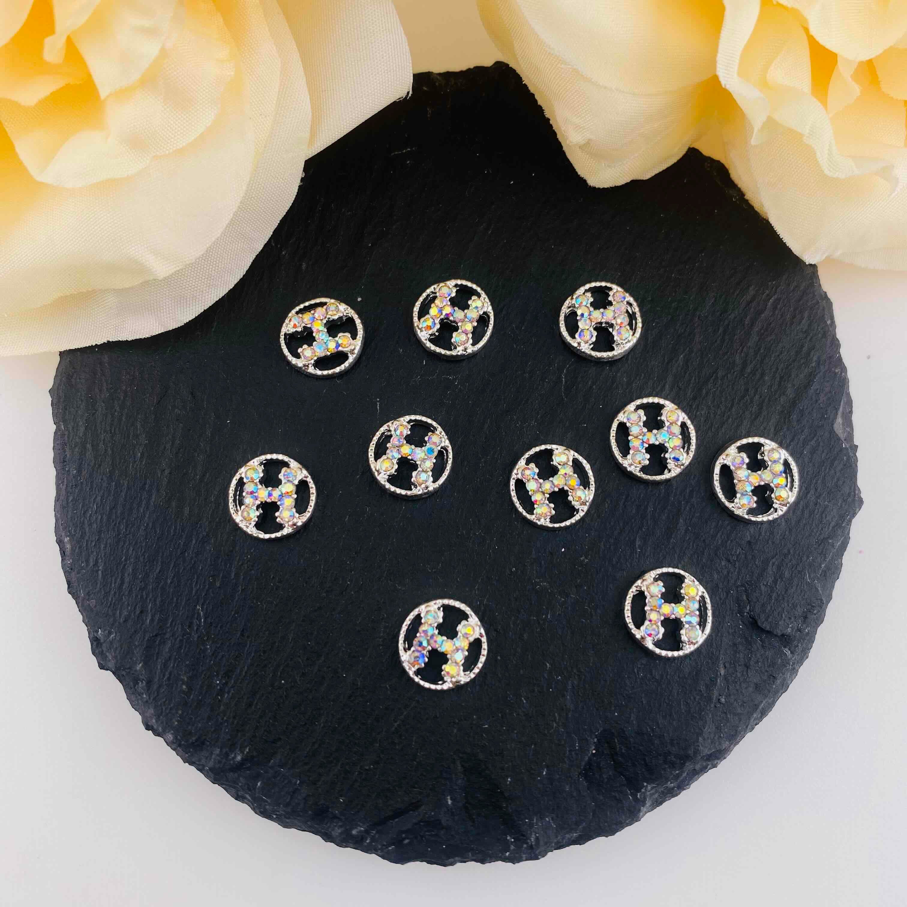 FS4595-  About 9×10mm H AB Rhinestone Metal Nail Charms
