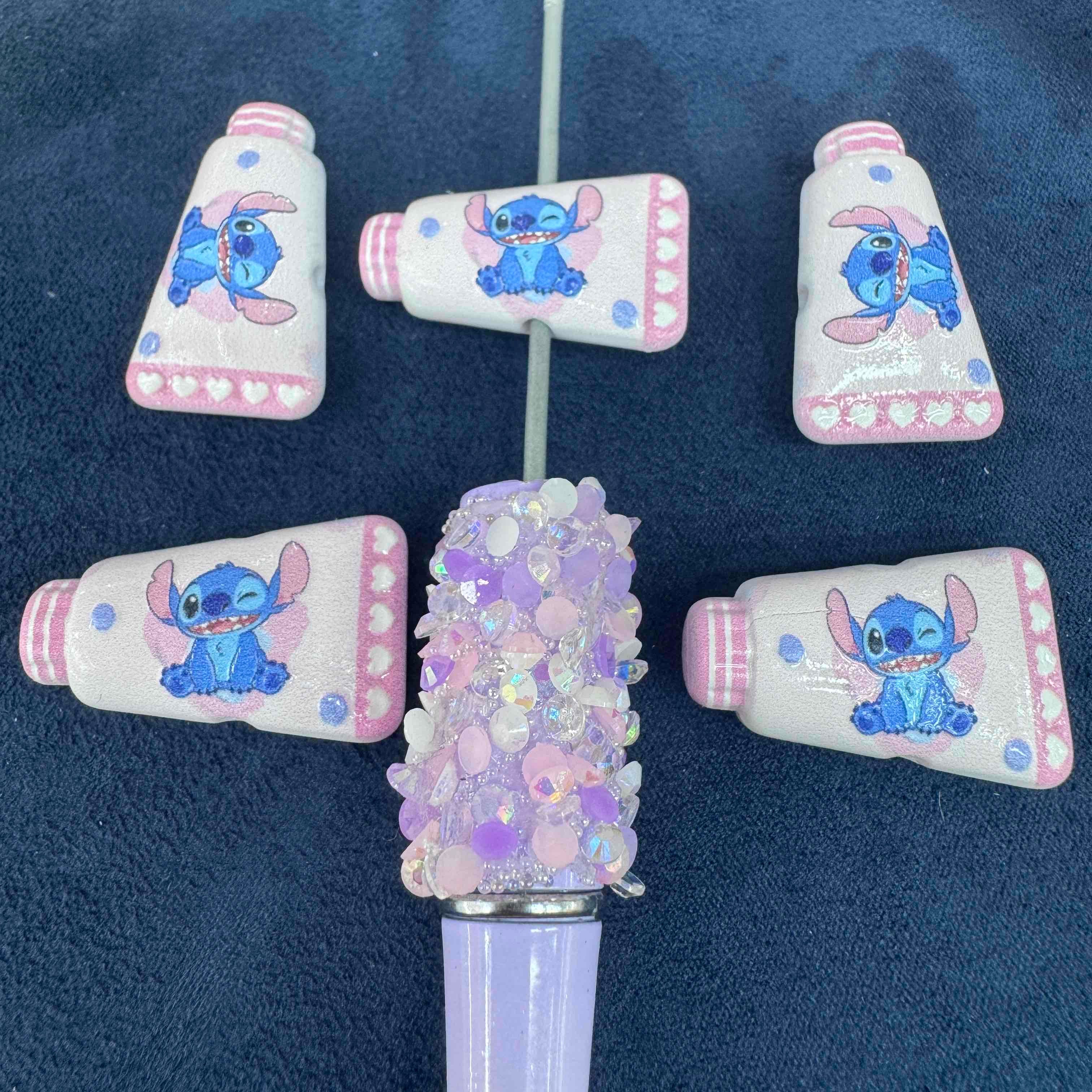FS20283-Stitch Cartoon Bottle Shaped Acrylic Focal Beads