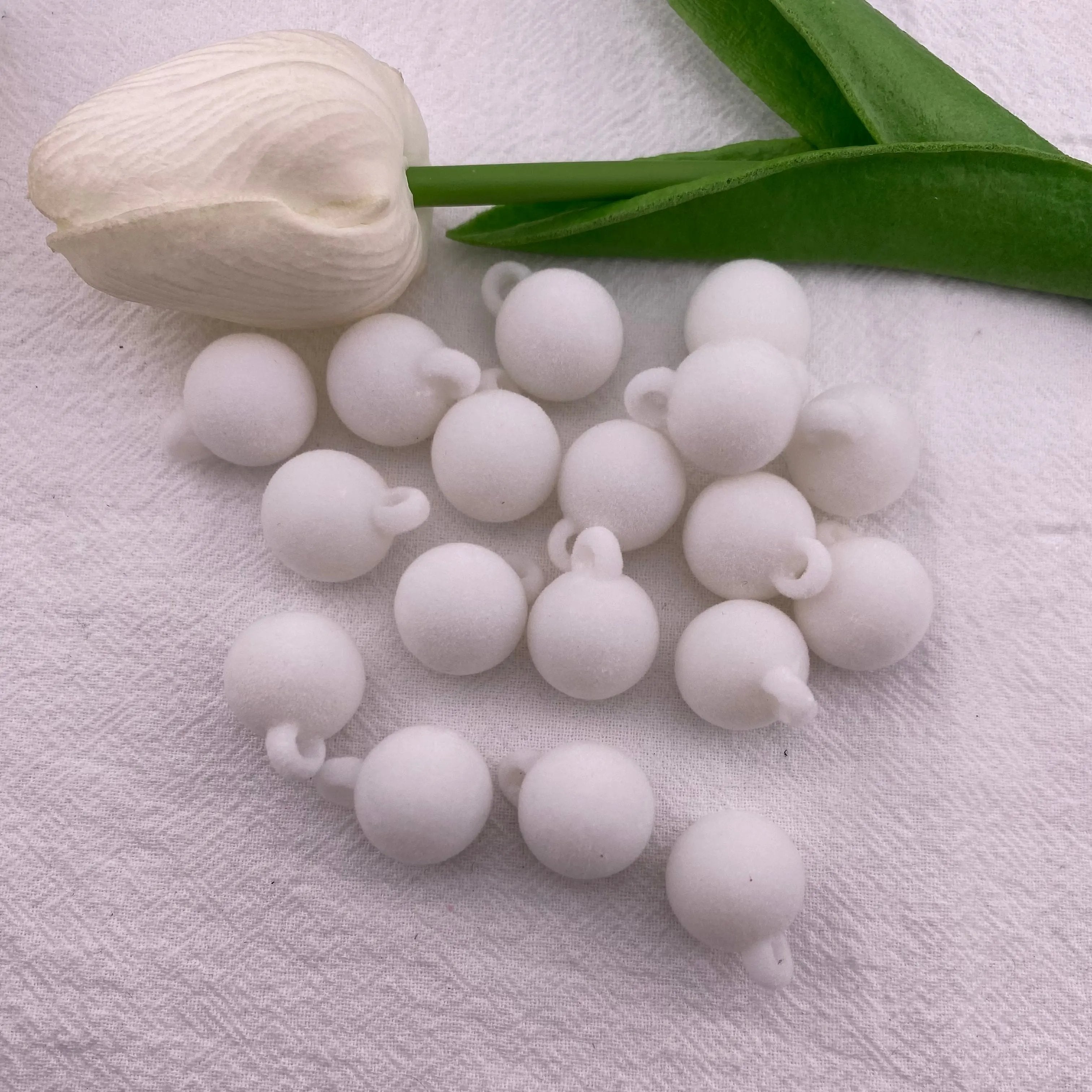 FS0348- 16MM Mixed Color Flocking Acrylic Beads For Making Car Hangers Zoe's DIY Shop