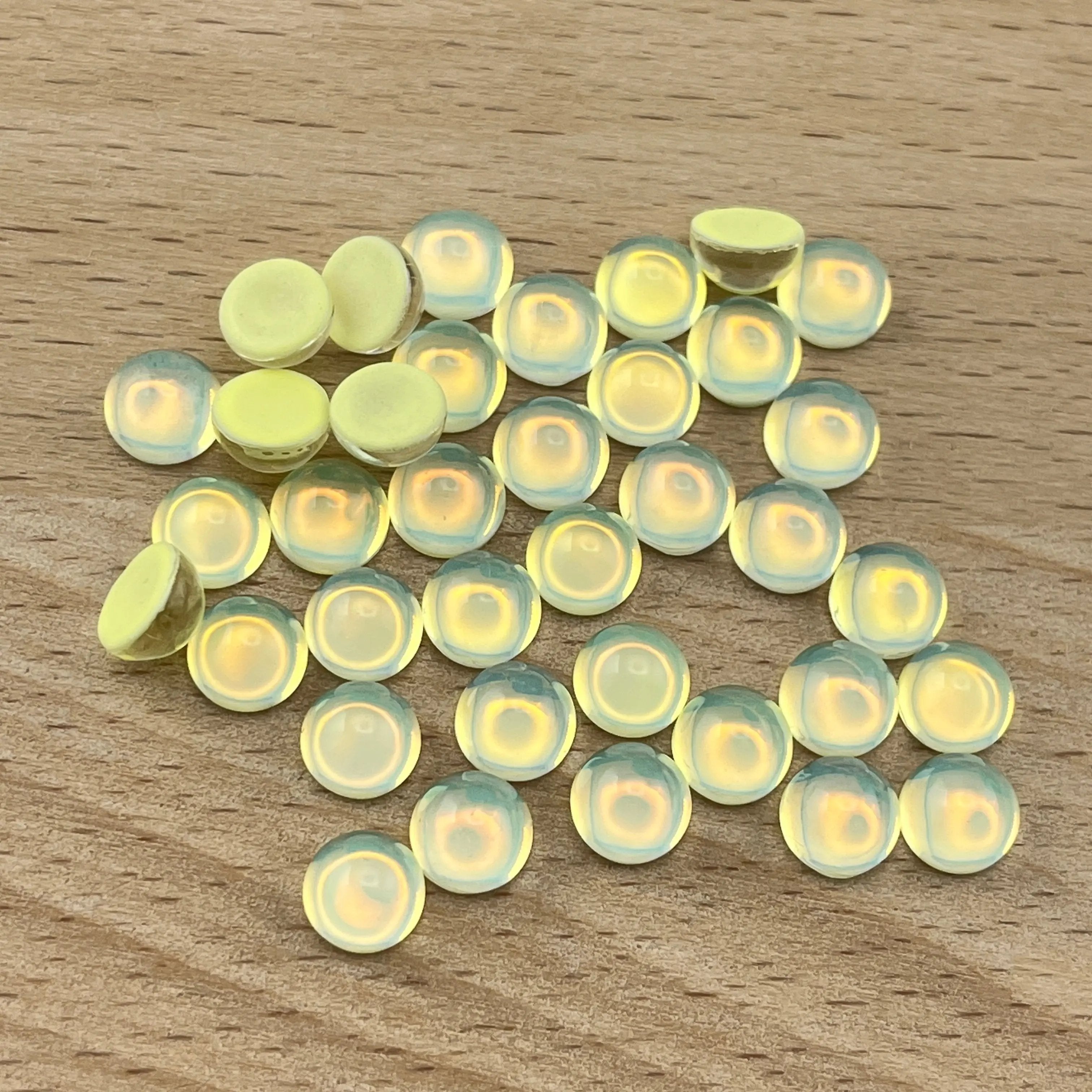 FS0907-100PCS 6MM  Mocha Semicircle Crystal Zoe's DIY Shop