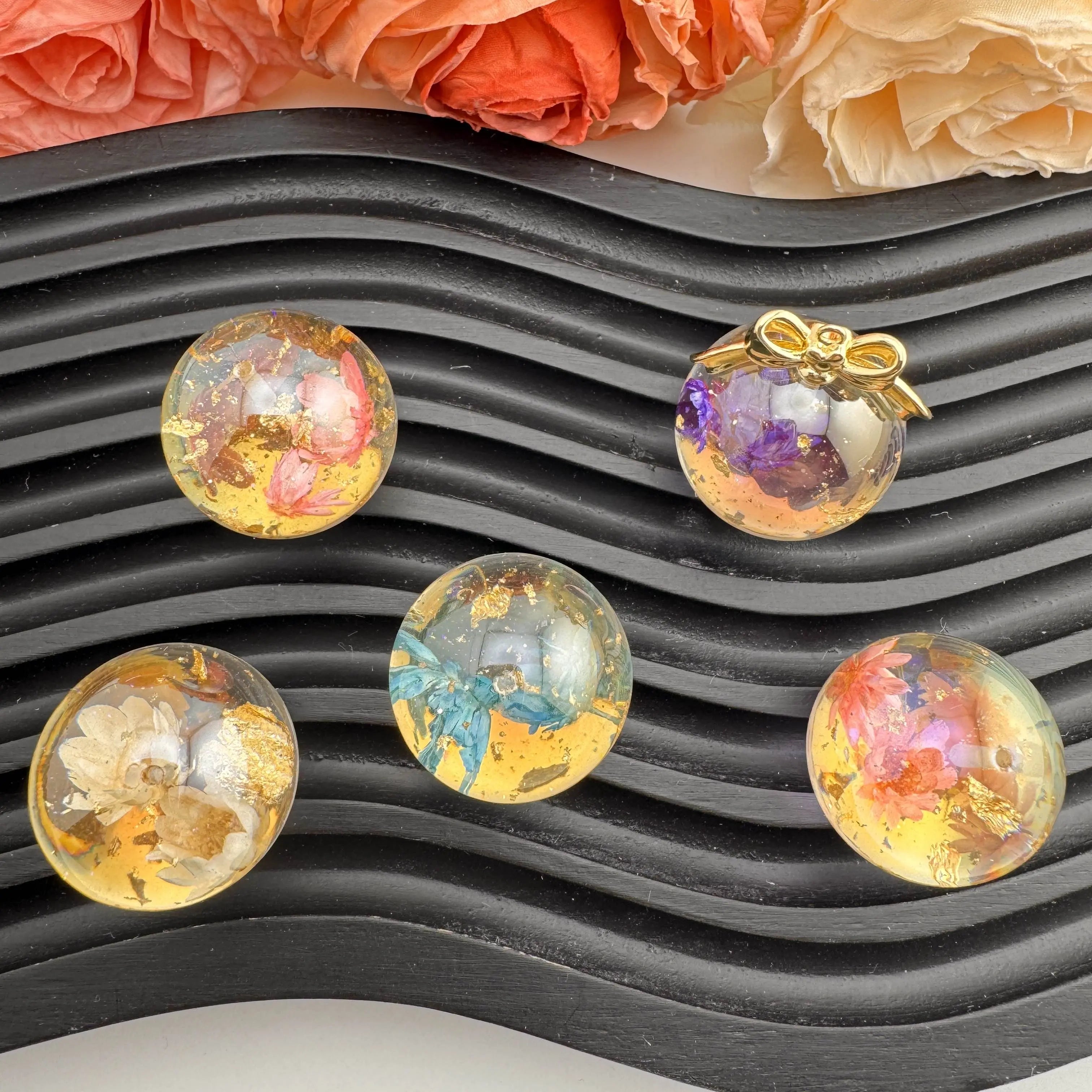 FS10064-25mm UV Coating Flower Resin Beads For Pendant Making Zoe DIY Wholesale