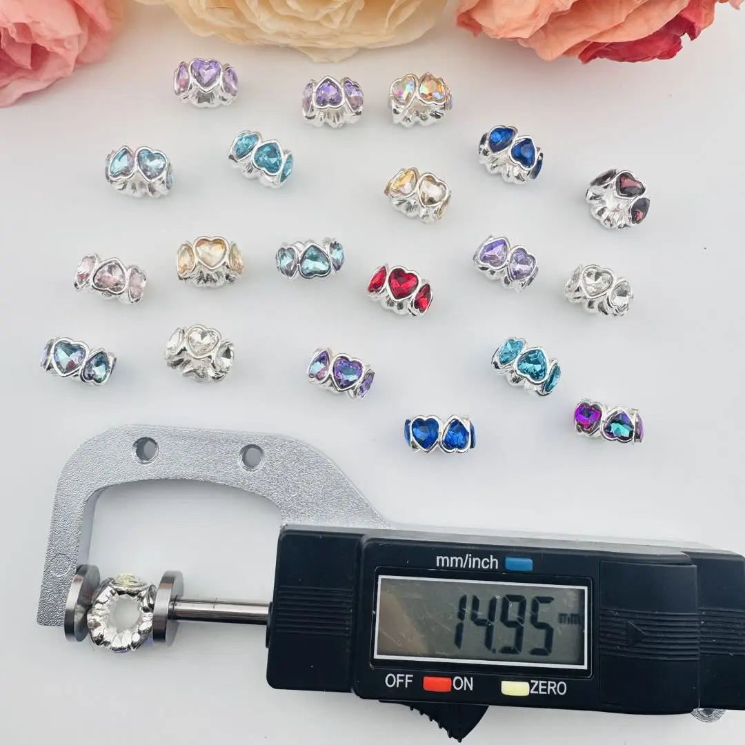 FS101094-About 8×15mm Crystal Rhinestone Heart Metal Spacer Zoe DIY Wholesale