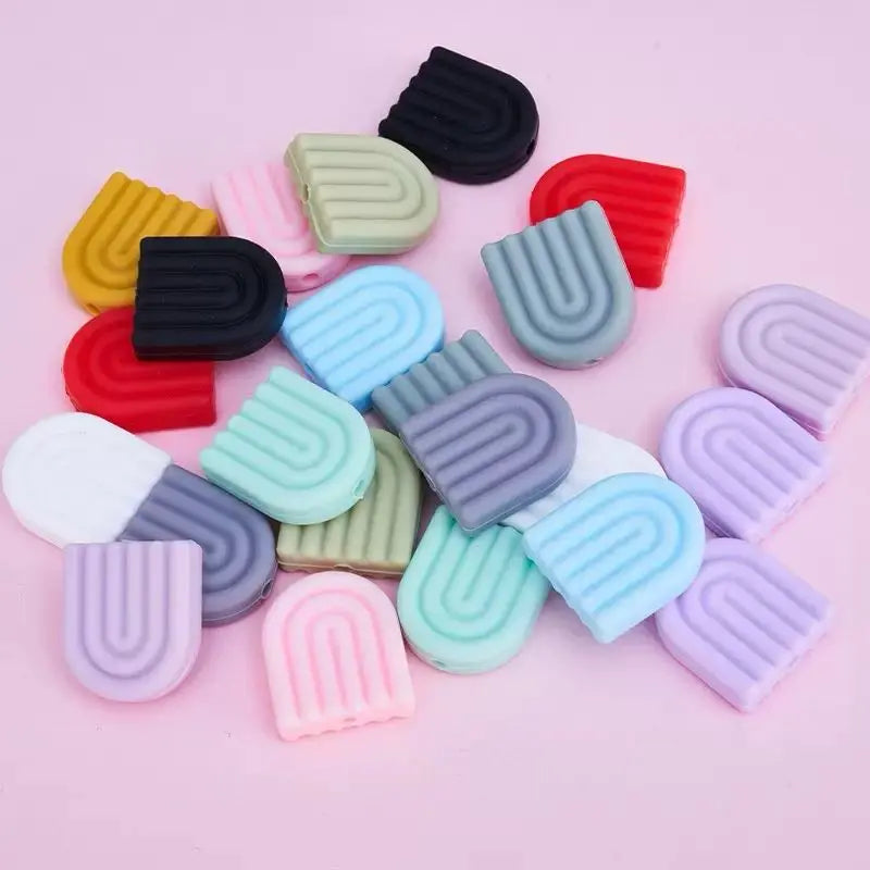 FS101149-About 15*20mm Silicone Beads Zoe DIY Wholesale