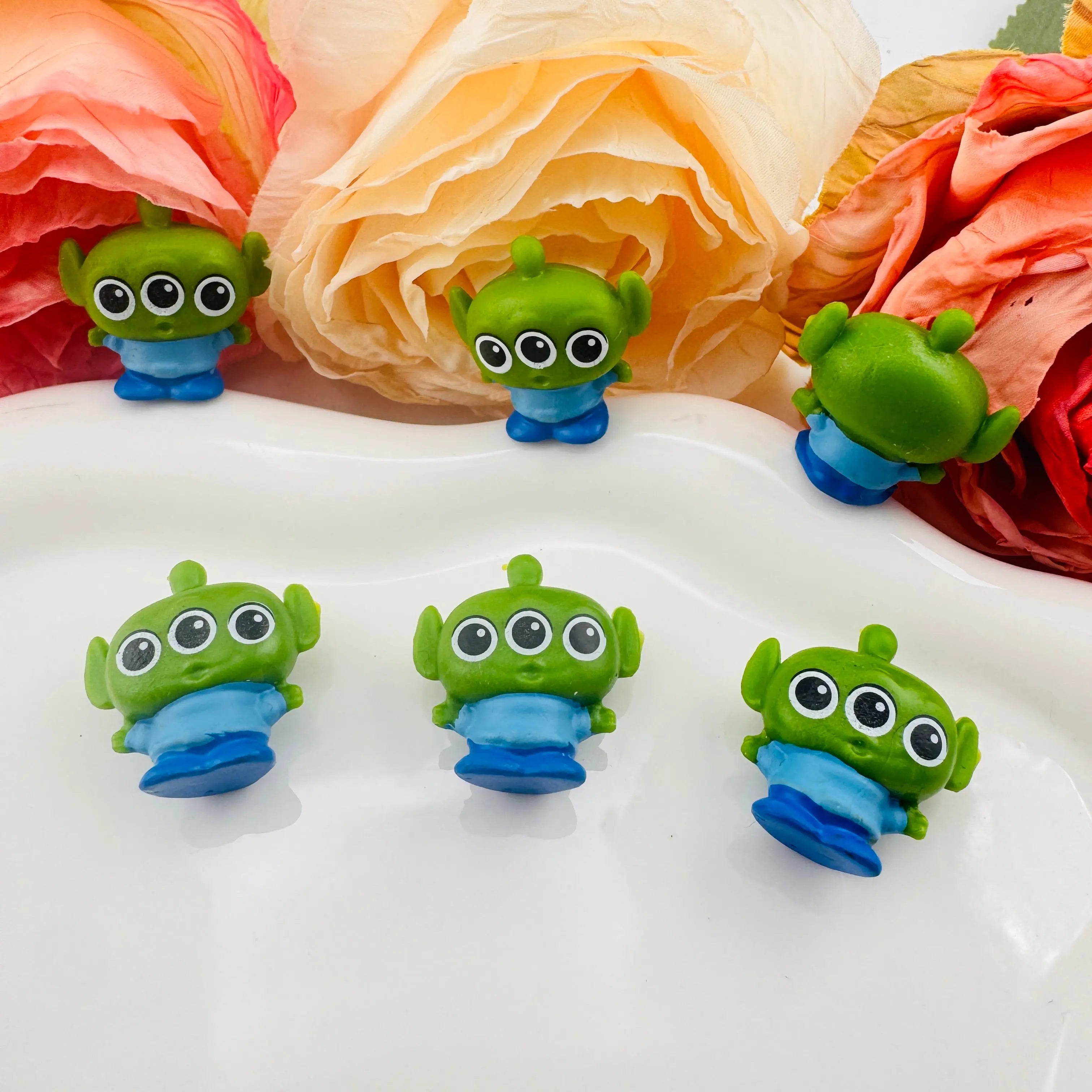 FS101766-The Green Alien Pen Topper Zoe DIY Wholesale