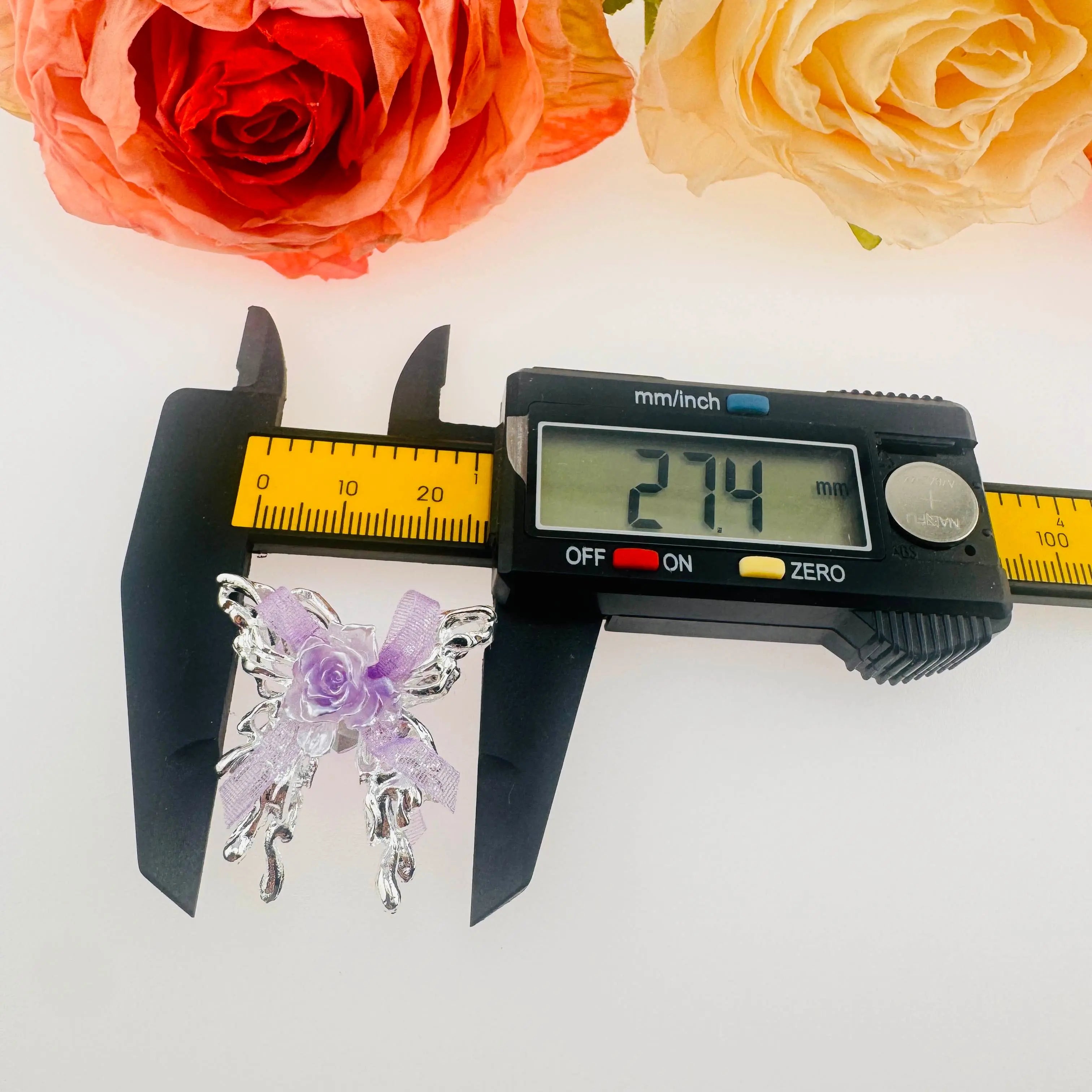 FS101779-About 27×30mm Metal Butterfly Fancy Beads Zoe DIY Wholesale