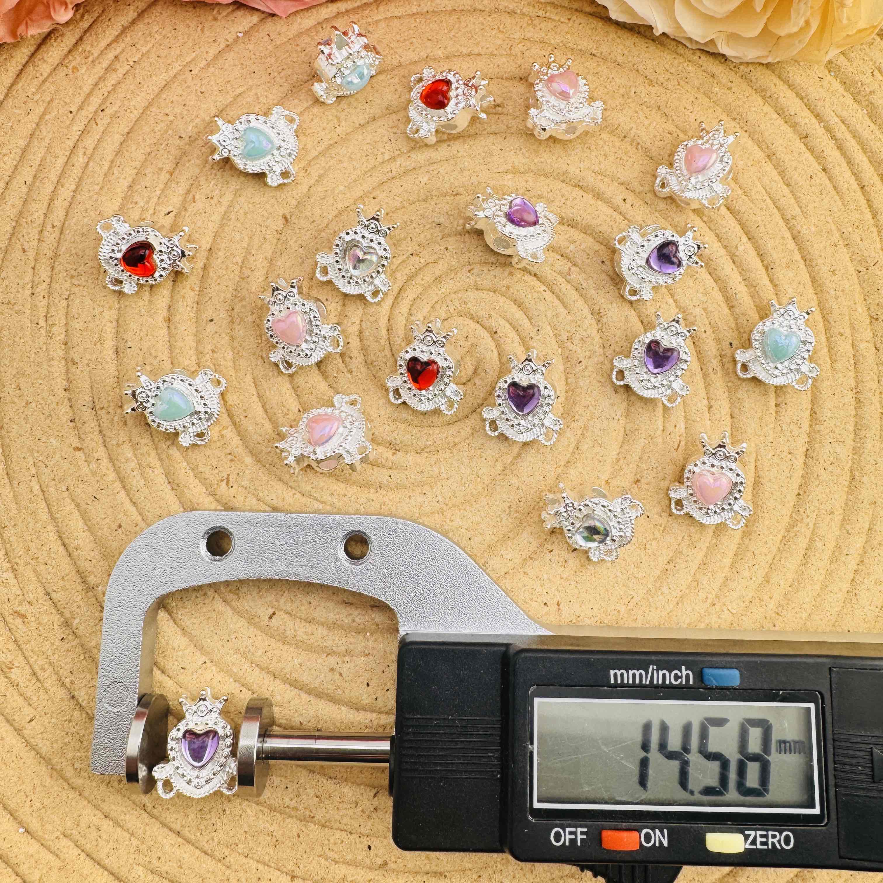 FS10506-About 15*17mm Random Mixed Color Alloy Metal 4 Hole Beads Fit For Beadable Pens Zoe DIY Wholesale