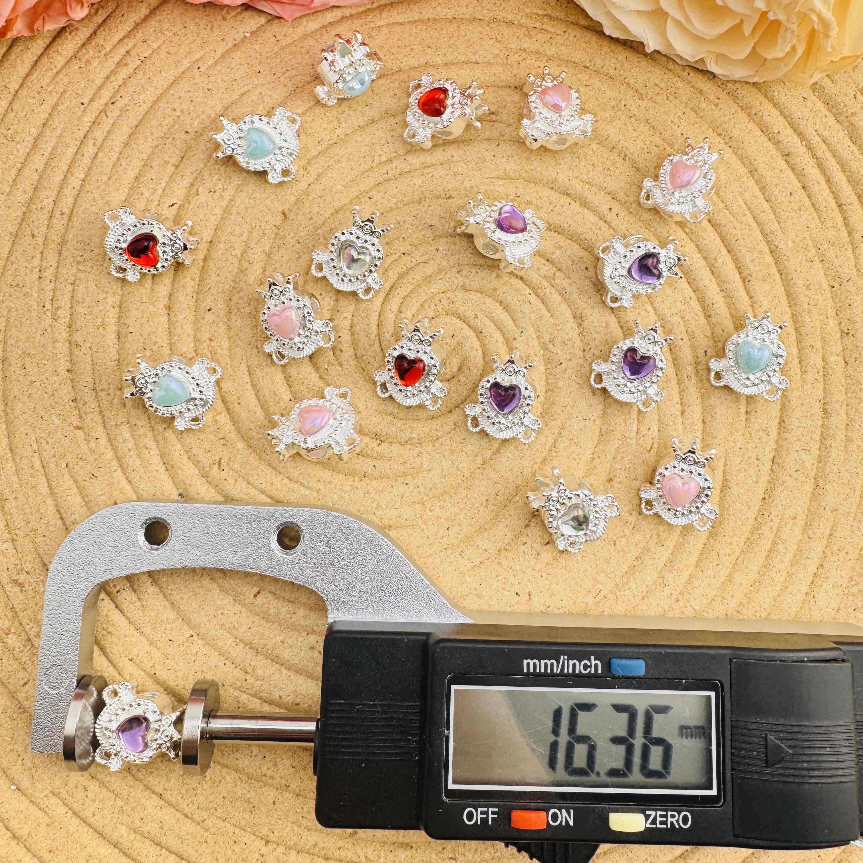 FS10506-About 15*17mm Random Mixed Color Alloy Metal 4 Hole Beads Fit For Beadable Pens Zoe DIY Wholesale