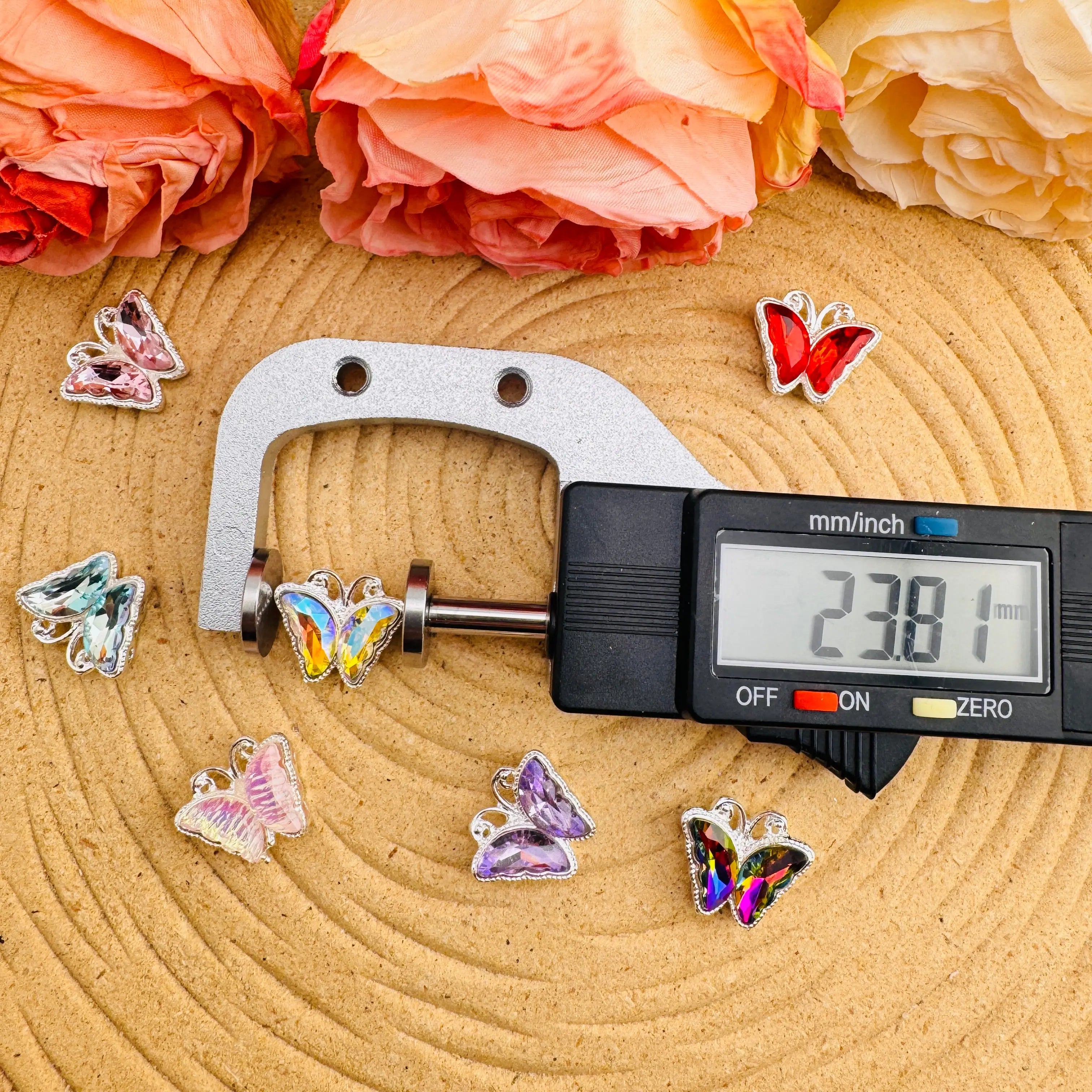 FS10508-About 24*8mm Butterfly 8 Hole Alloy Metal Beads Zoe DIY Wholesale