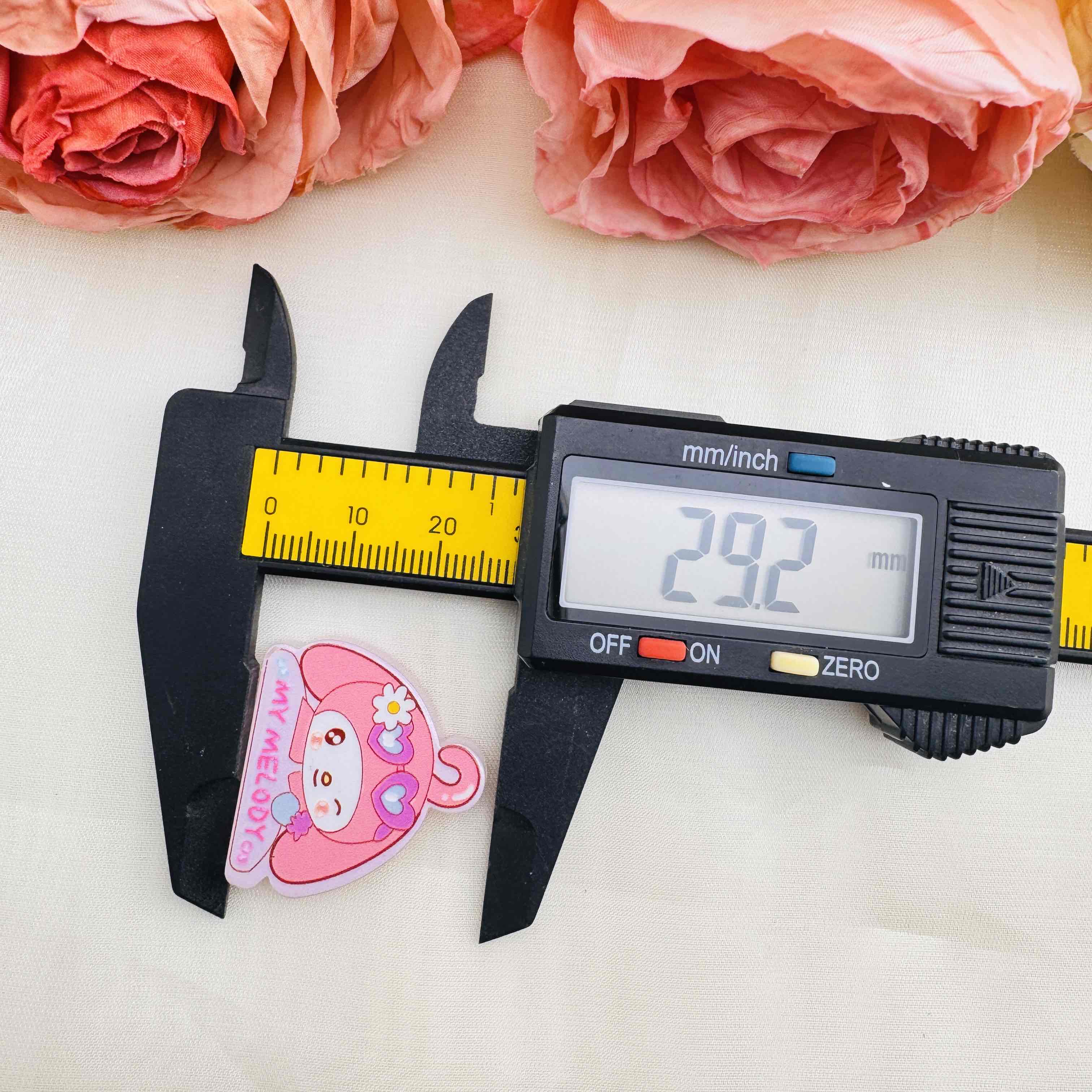 FS10514-Random Mixed Sanrio Acrylic Beads Fit For Beadable Pens Jewelry Making Keychain Making Zoe DIY Wholesale