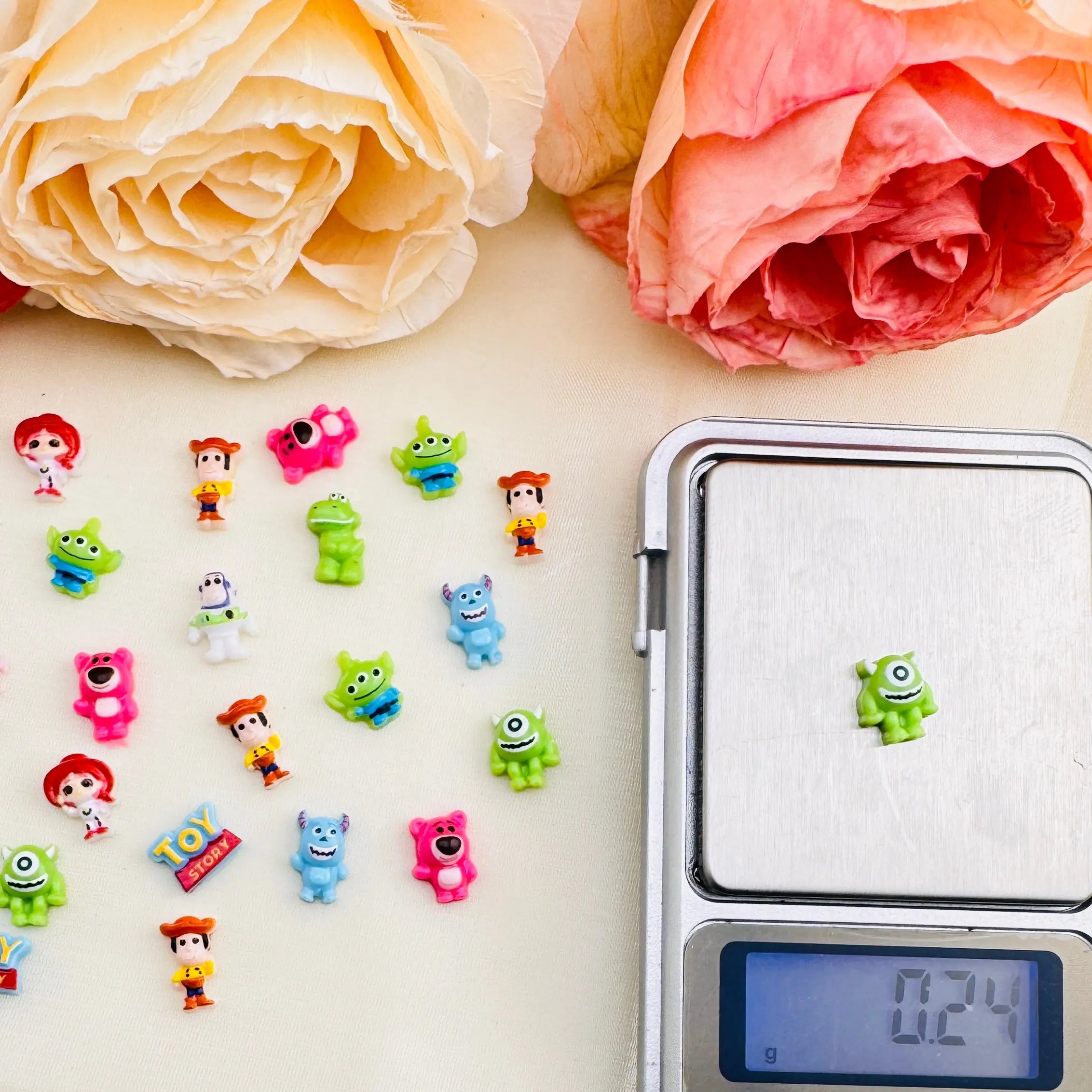 FS10540-Random Mixed Cute Cartoon Luminous Toys Story Nail Charms For Making Fancy Beads Or Fancy Beadable Pens Zoe DIY Wholesale