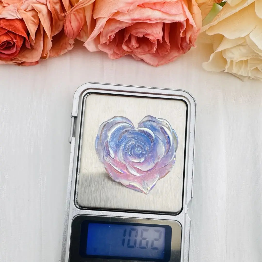 FS10652-About 31×38mm Heart Luminous Flower Resin Charms Zoe DIY Wholesale