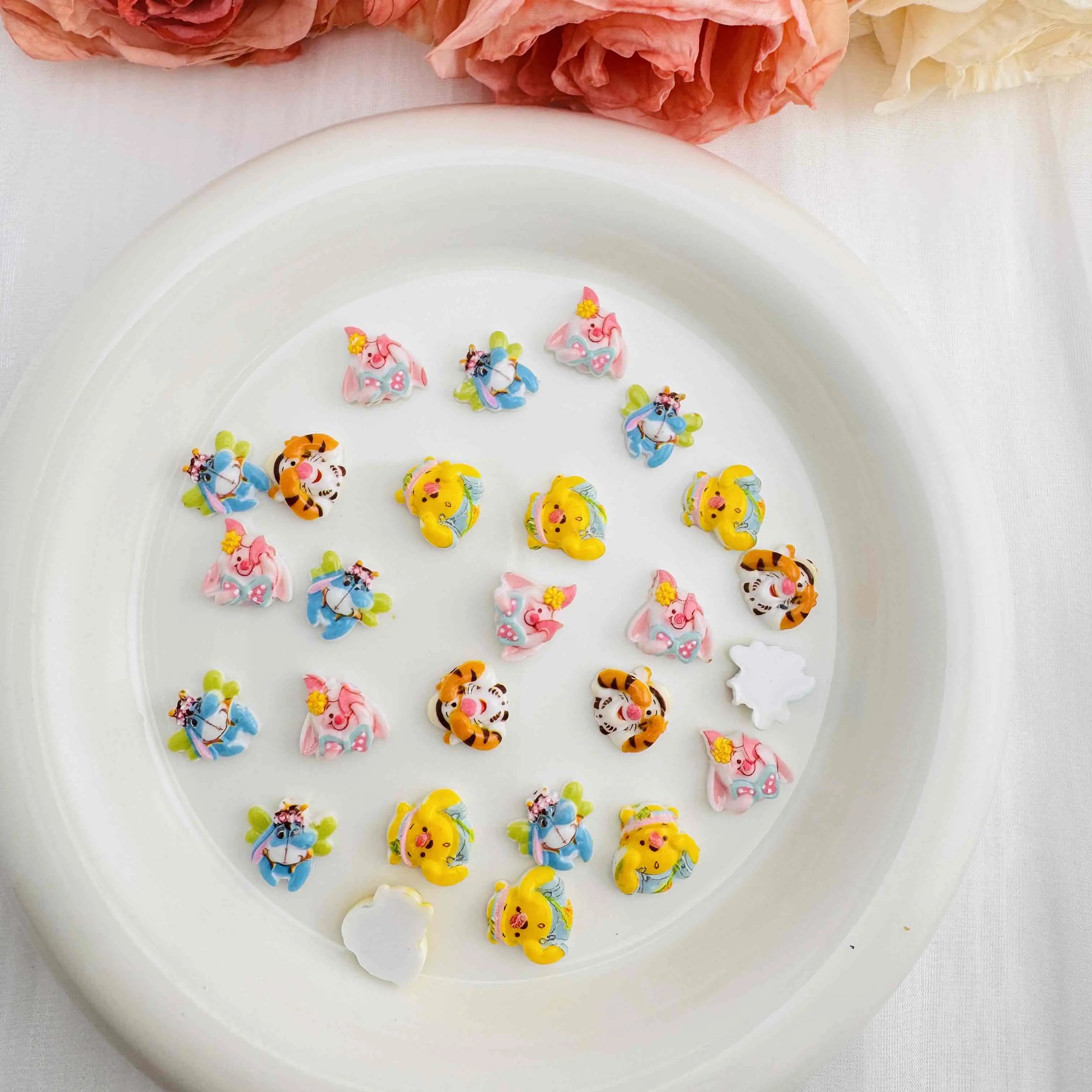 FS10679-Random Mixed Cute Cartoon Nail Charms For Making Fancy Beads Or Fancy Beadable Pens Zoe DIY Wholesale