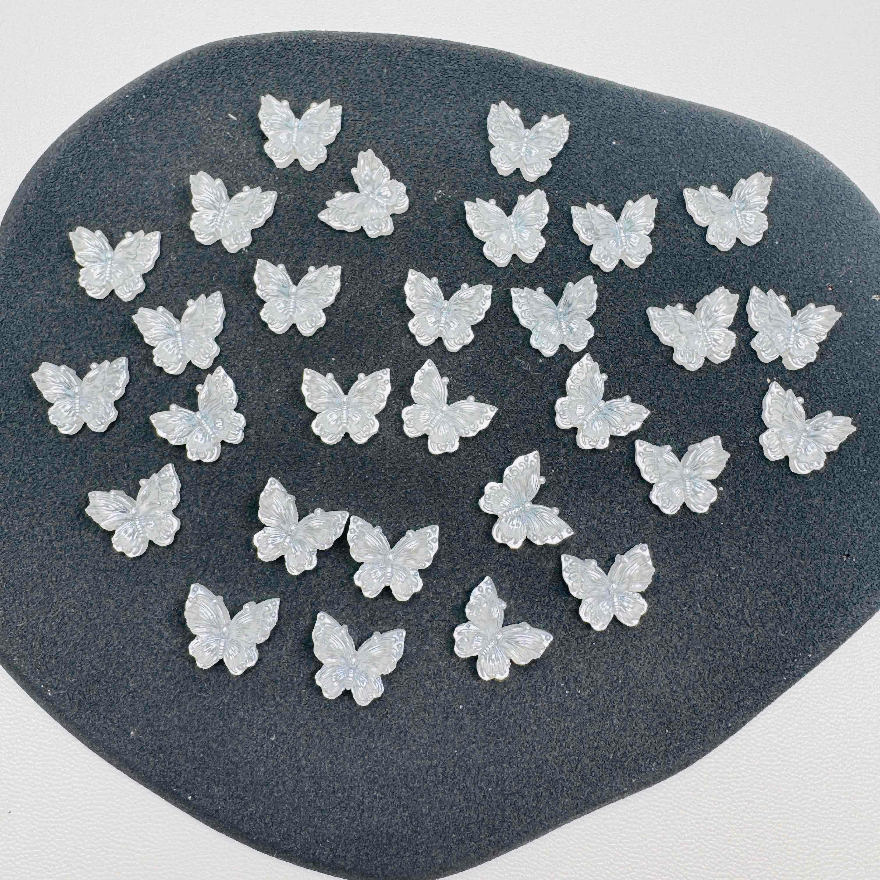 FS10770-12MM White Resin Buttfly Charms Zoe DIY Wholesale