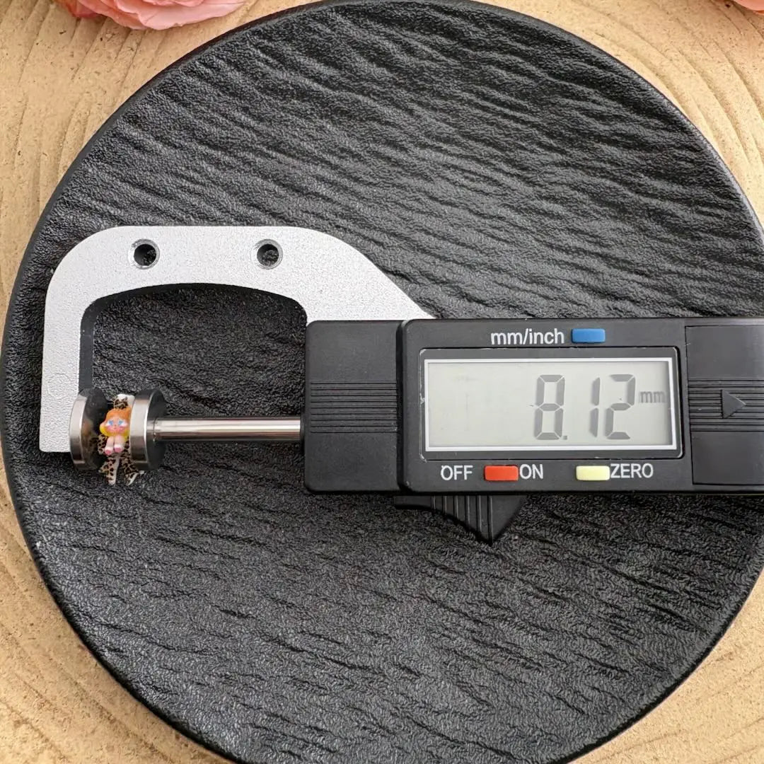 FS10778-8MM Leopard Print Character Acrylic Charms Zoe DIY Wholesale