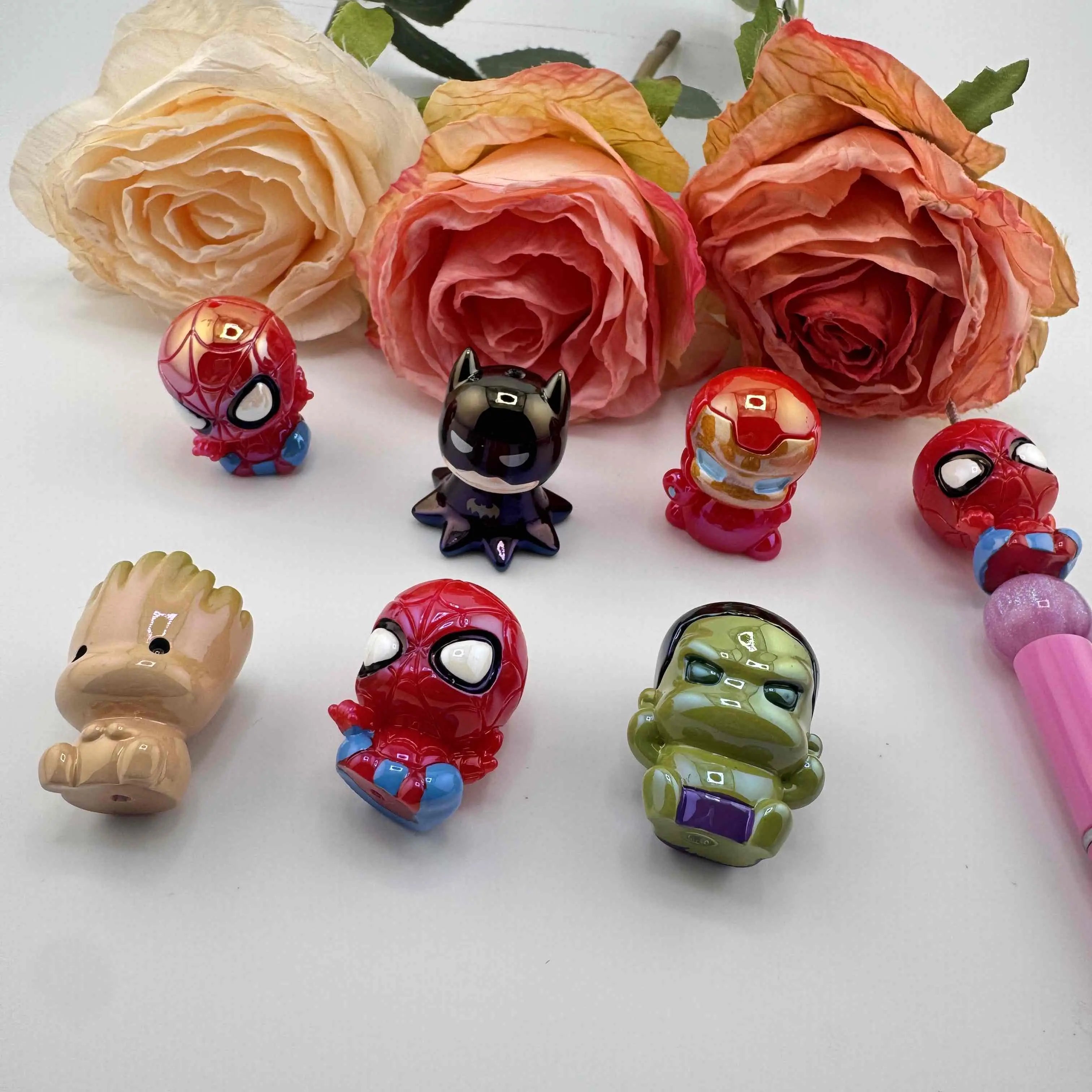 FS10895-Random Mixed UV Coating Super Hero Resin Beads Fit For Beadable Pens Zoe DIY Wholesale