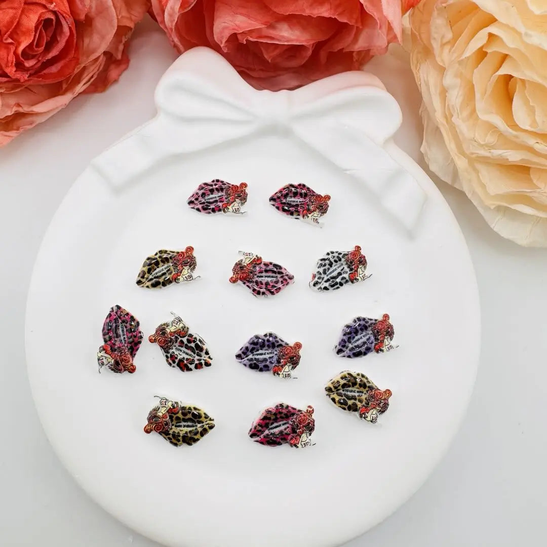 FS10926-About 8×14mm Mixed Color Leopard Printed Nail Charms Zoe DIY Wholesale