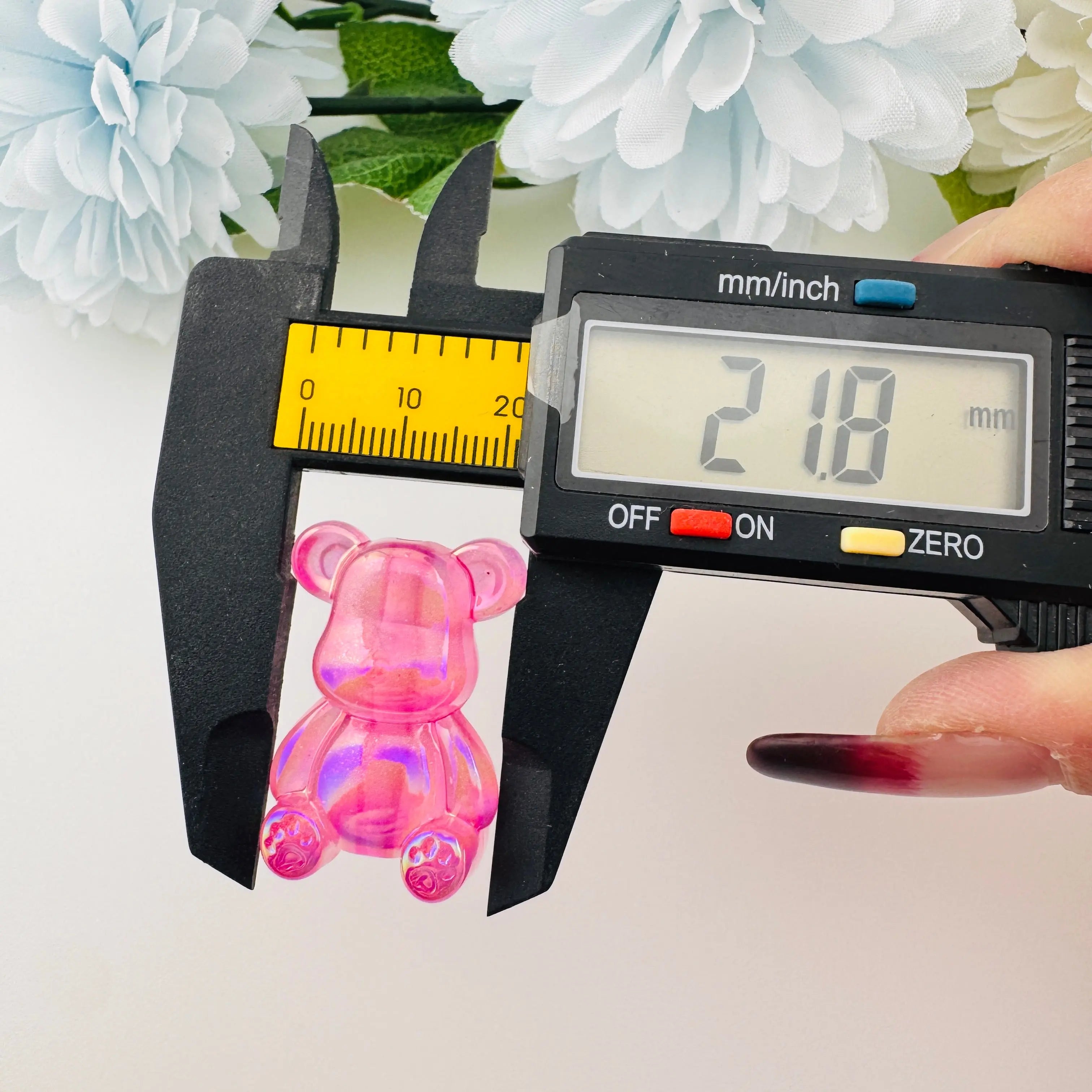 FS11173-About 22×32mm Luminous Bear Acrylic Beads