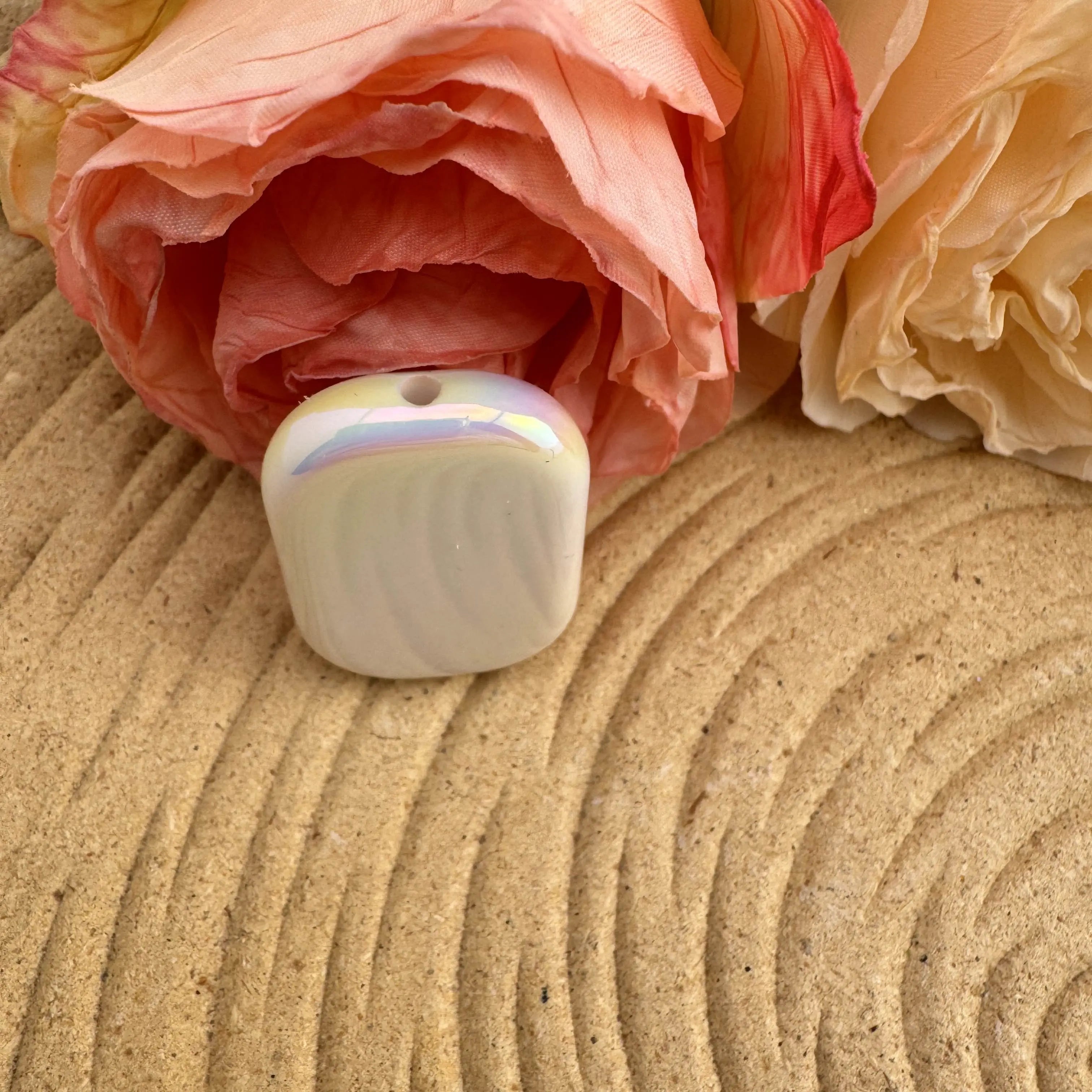 FS1180-35*25*0.75MM Rectangular acrylic Based Beads Zoe DIY Wholesale