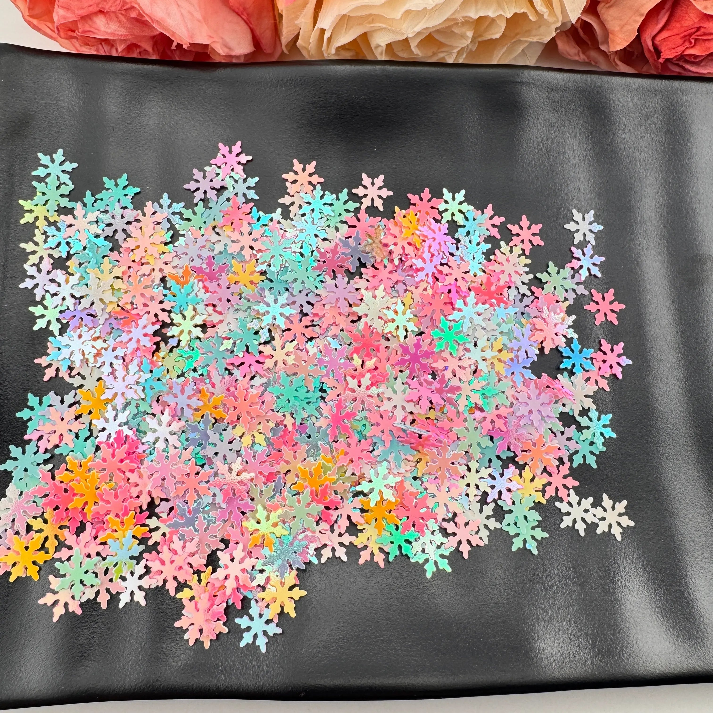 FS1284-Random Mixed Color Snowflake Flash Chips Zoe DIY Wholesale