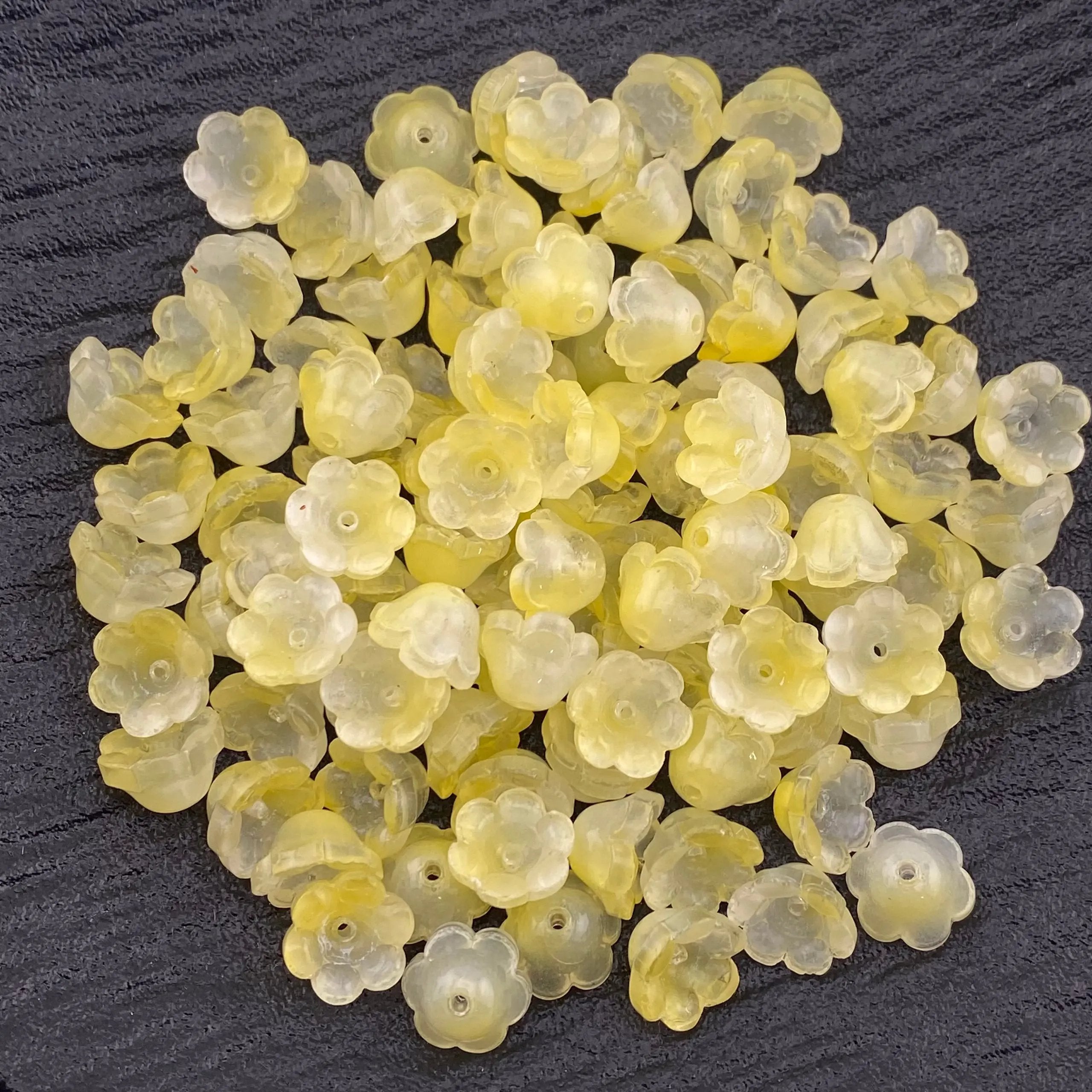 FS1337-7mm Glass Valley Of Lilly For Making Car Hangers Or Spacers Zoe's DIY Shop