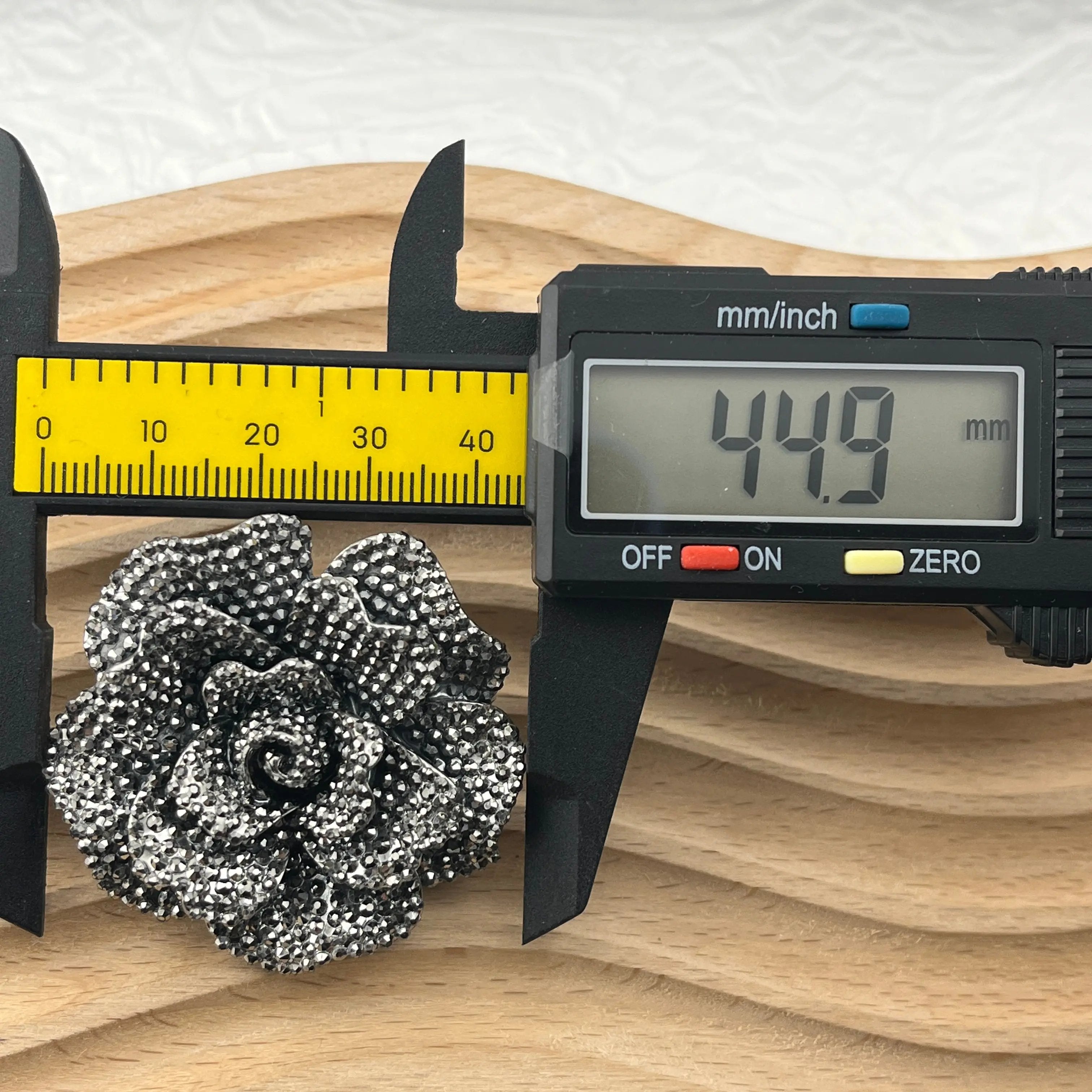 FS1511-45MM Gun Black Resin Rose Flower For Making Fancy Beads Zoe's DIY Shop