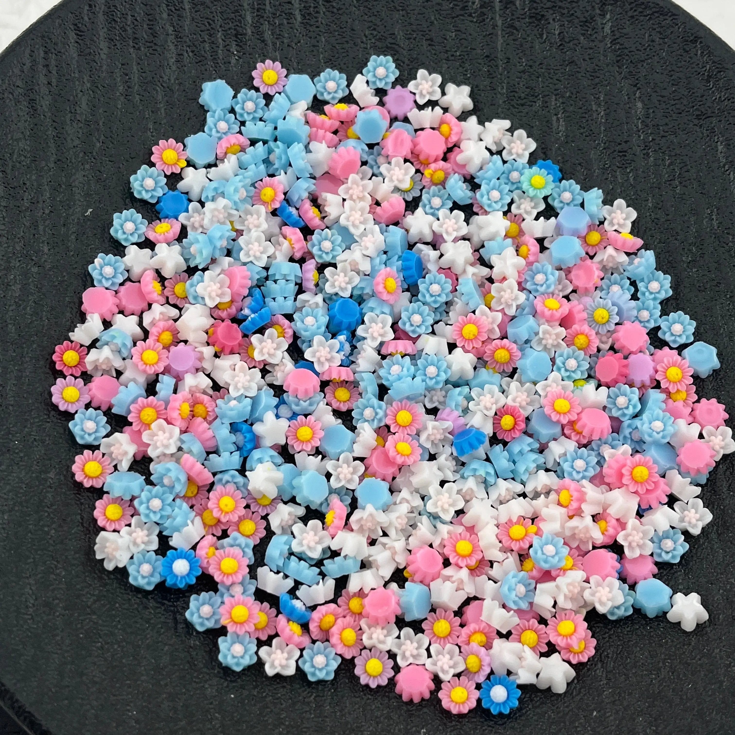 FS1595-500PCS 6MM Random Mixed Flower Zoe's DIY Shop