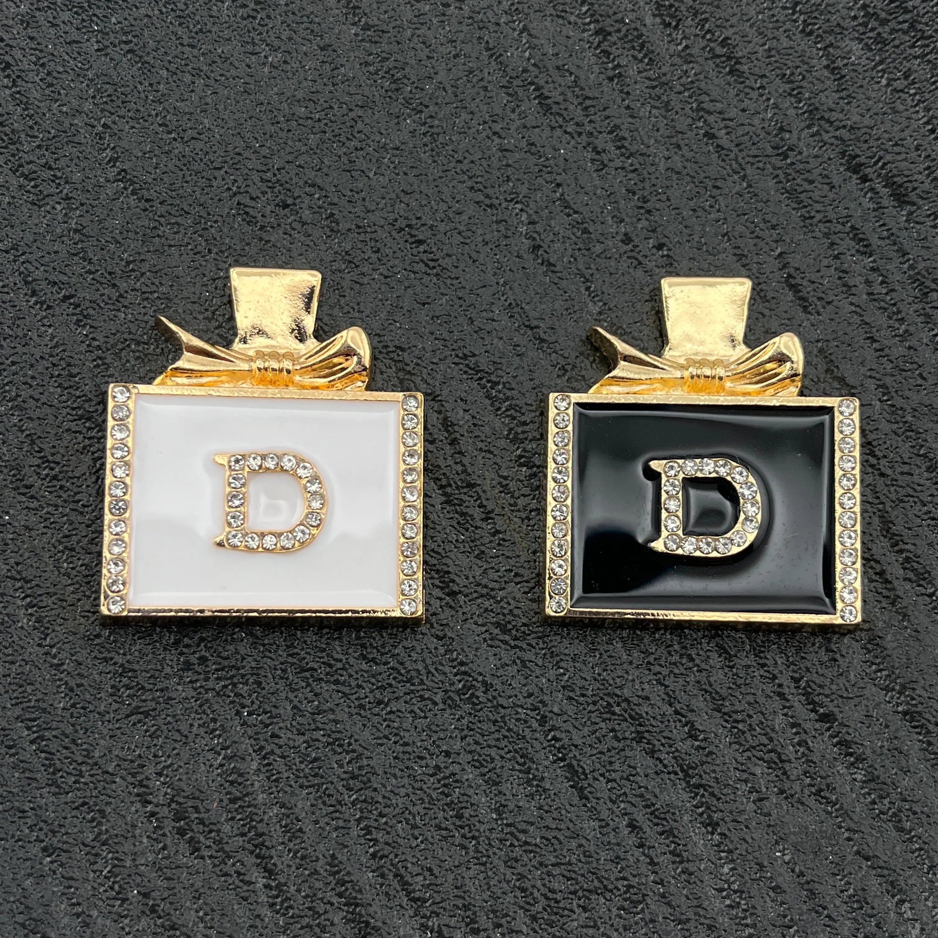 FS1775- 2PCS 28×33mm Perfume bottle alloy patch Zoe's DIY Shop