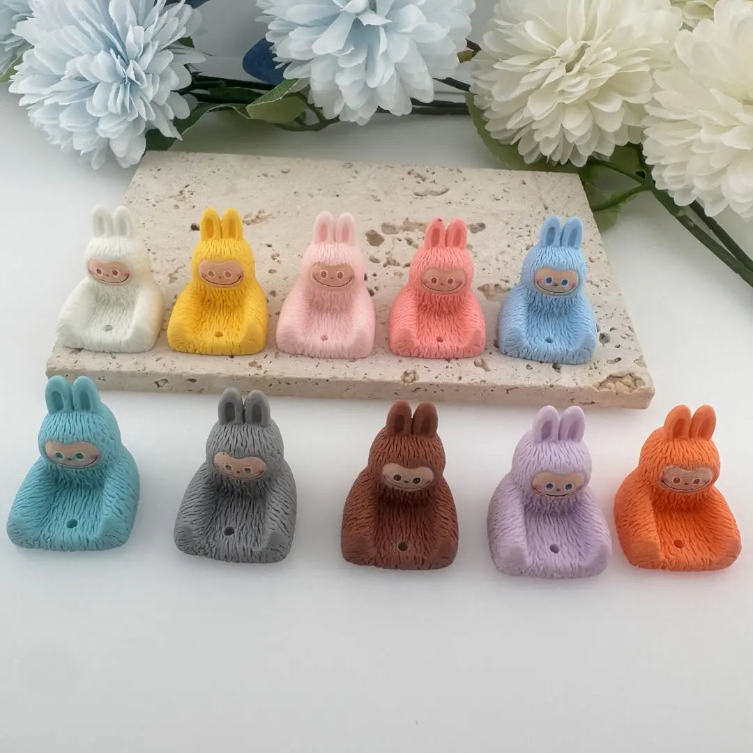 FS17876-About 25×30mm Labubu Sofa Resin Beads Zoe DIY Wholesale