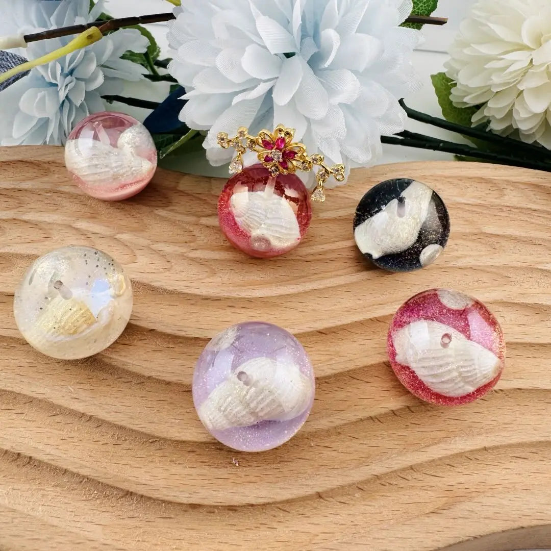 FS17907-About 25mm UV Coating Luminous Resin Beads（One Hole） Zoe DIY Wholesale