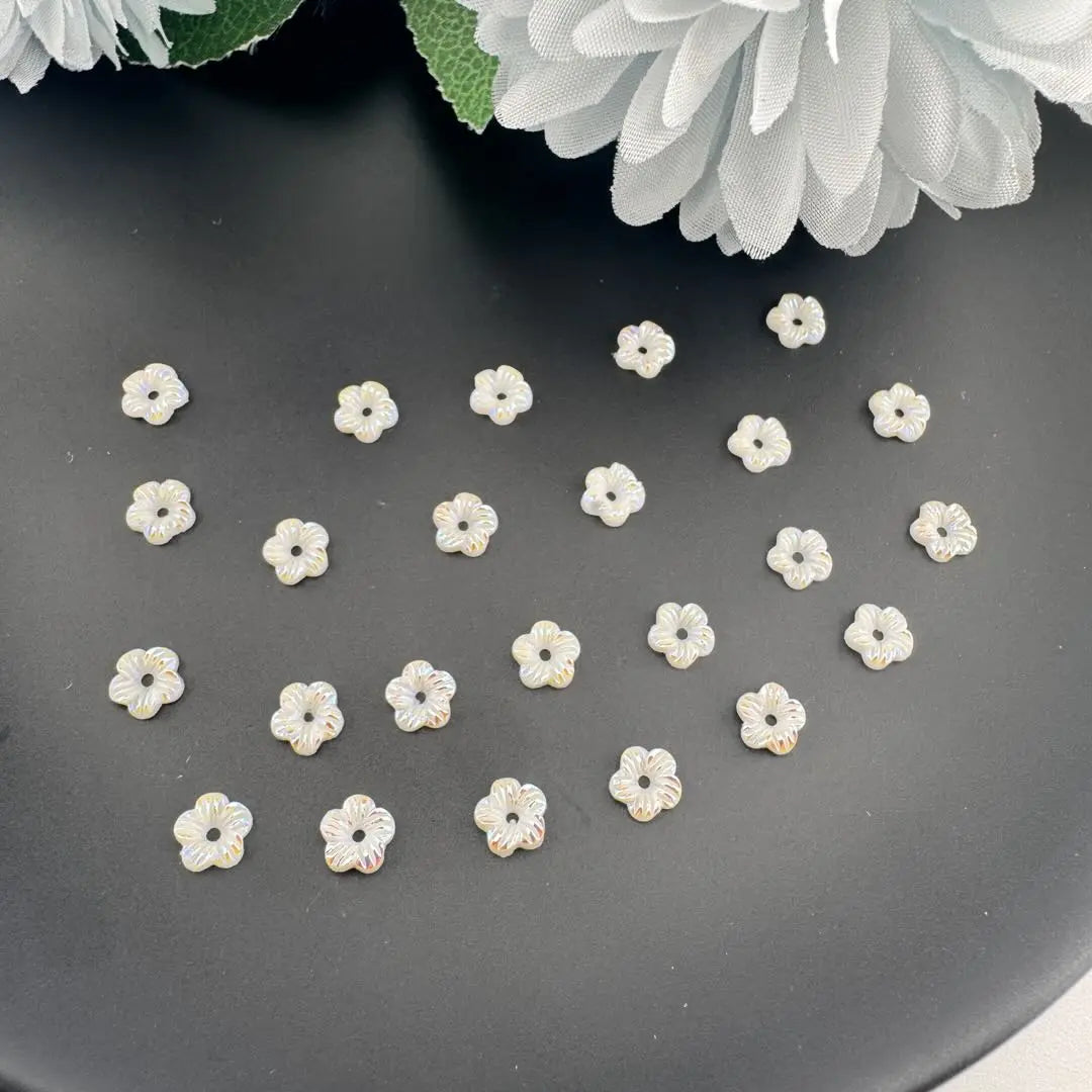 FS17908-About 6mm Flower Resin Charms With Hole Zoe DIY Wholesale