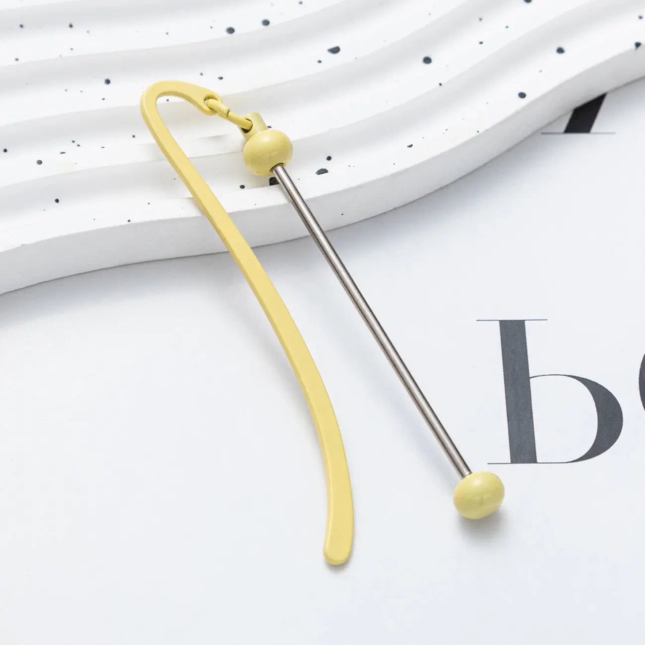 FS17927-About 8.6×7.8cm Beadable Book Marks