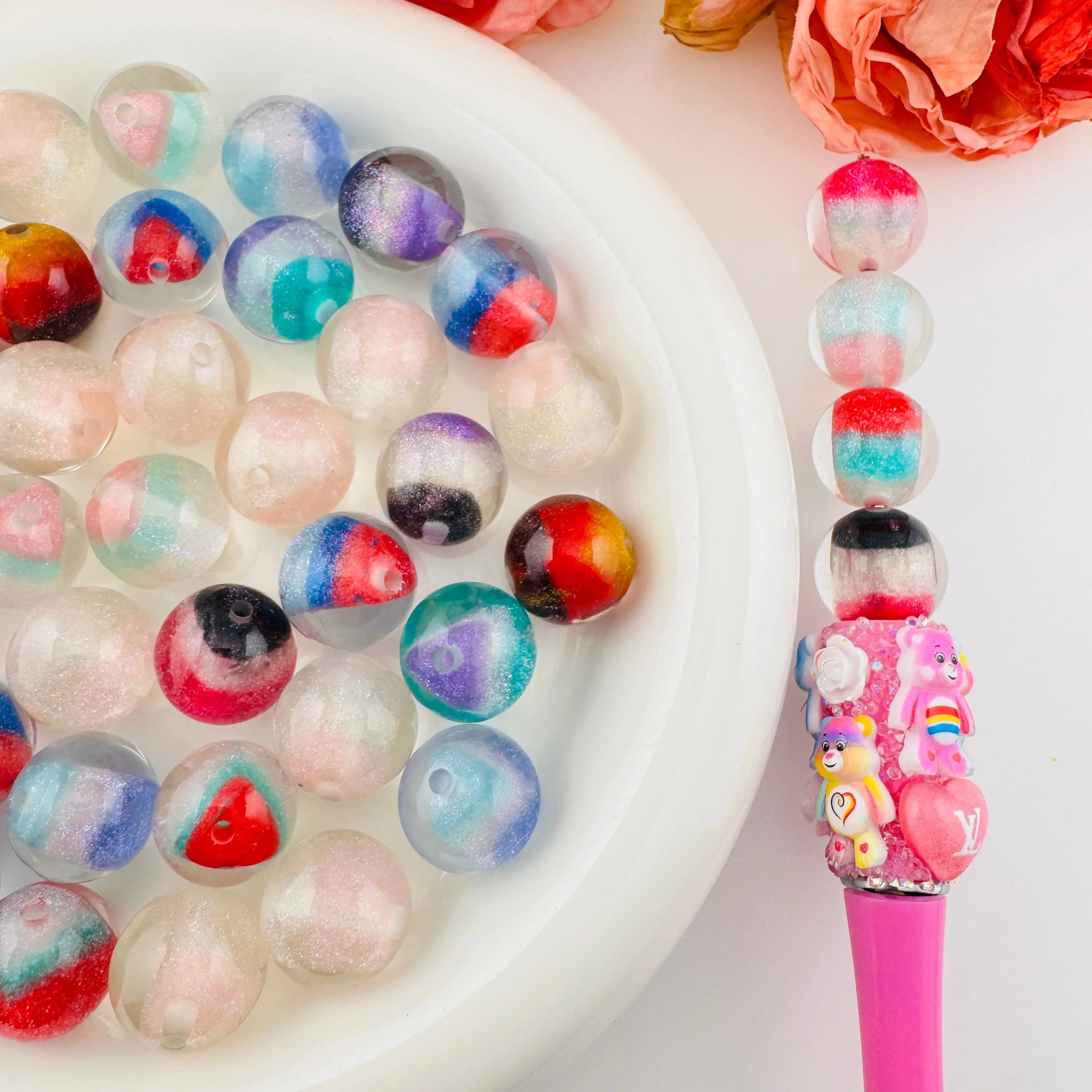 FS18092-16mm Mixed Color Changing Luminous Resin Beads