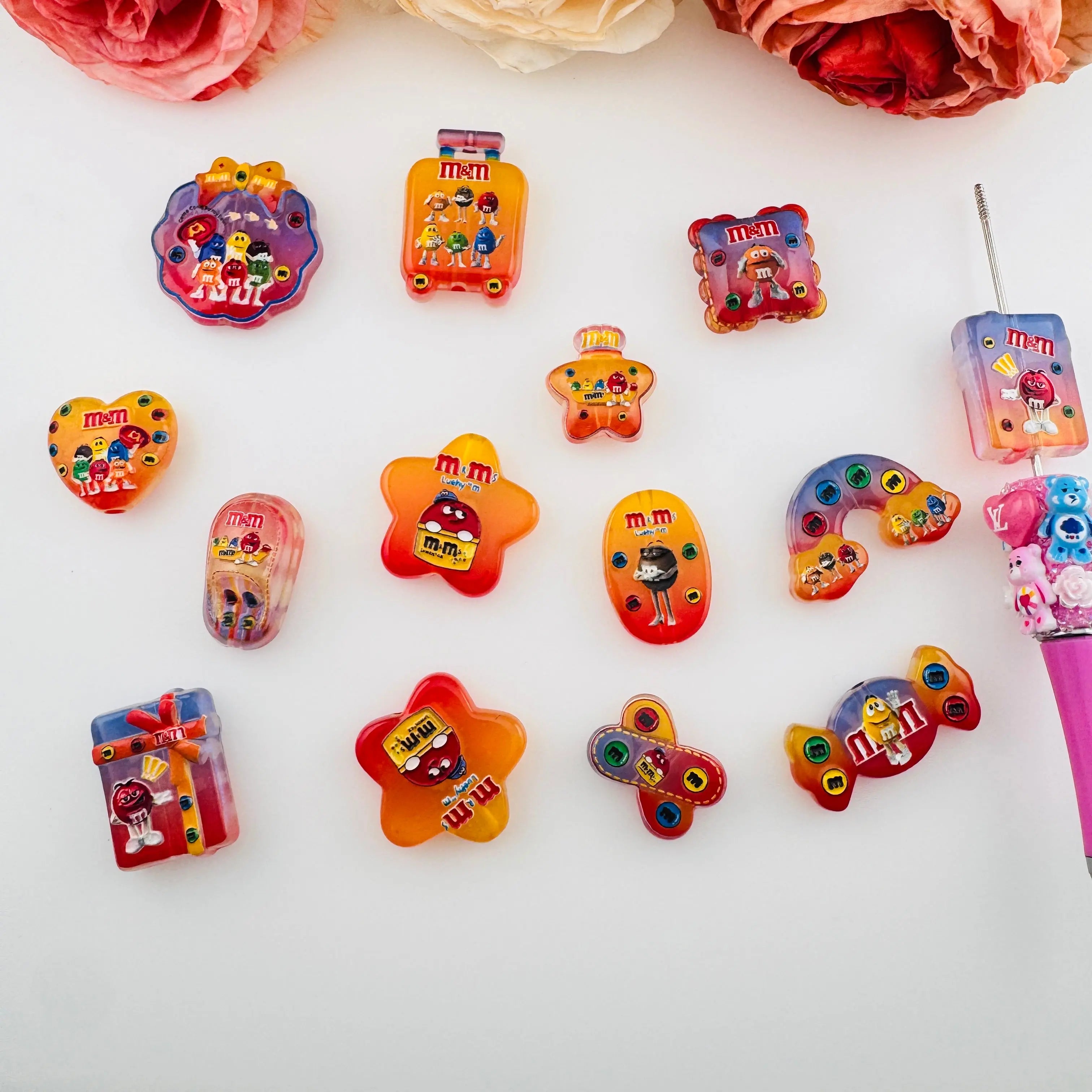 FS18277-Random Mixed M&M Printed Acrylic Beads For Beadable Pens Keychain Making Zoe DIY Wholesale