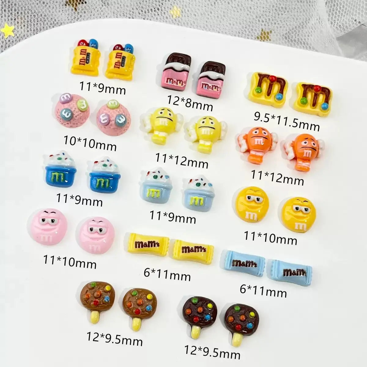 FS18278-Random Mixed M&M Resin Nail Charms Zoe DIY Wholesale