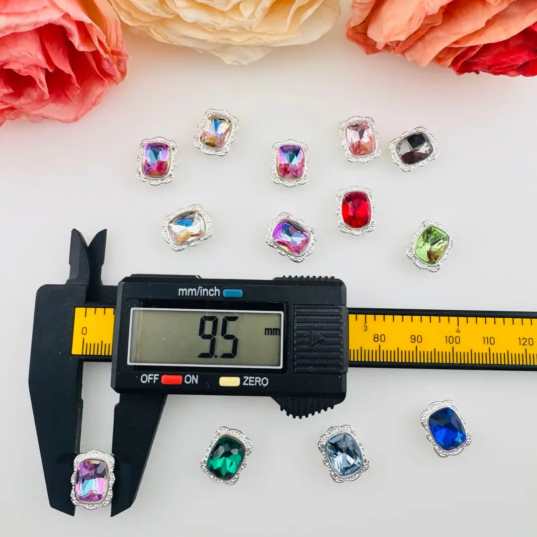 FS18582-About 10×13mm Crystal Rhinestone 8 Hole Metal Beads Zoe DIY Wholesale