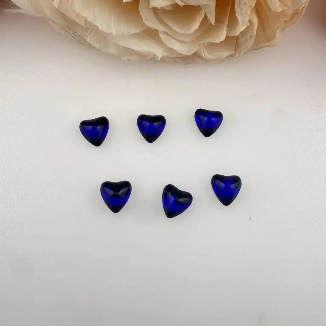 FS18718-About 8*8mm Heart Crystal Glass Nail Charns Zoe DIY Wholesale