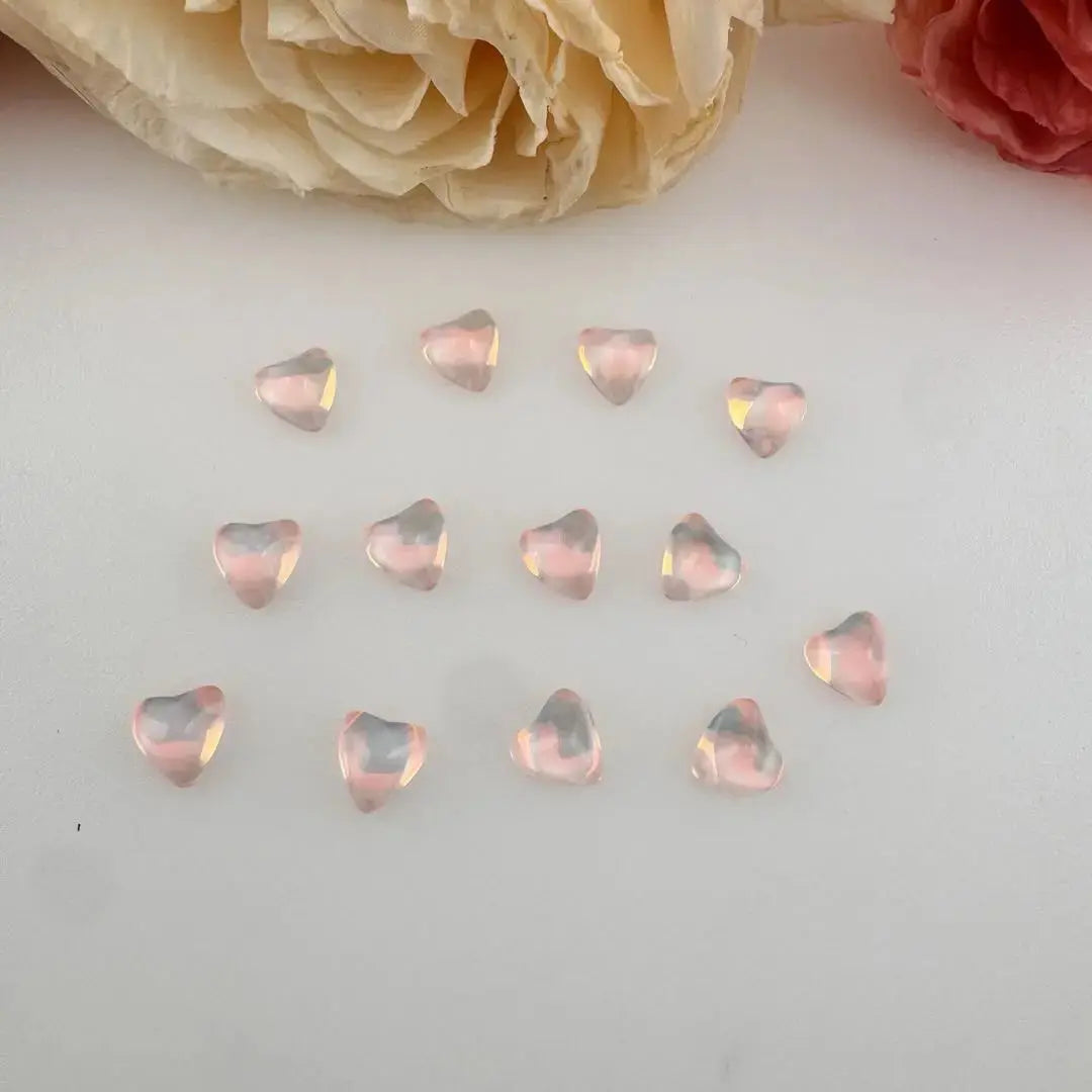 FS18718-About 8*8mm Heart Crystal Glass Nail Charns Zoe DIY Wholesale