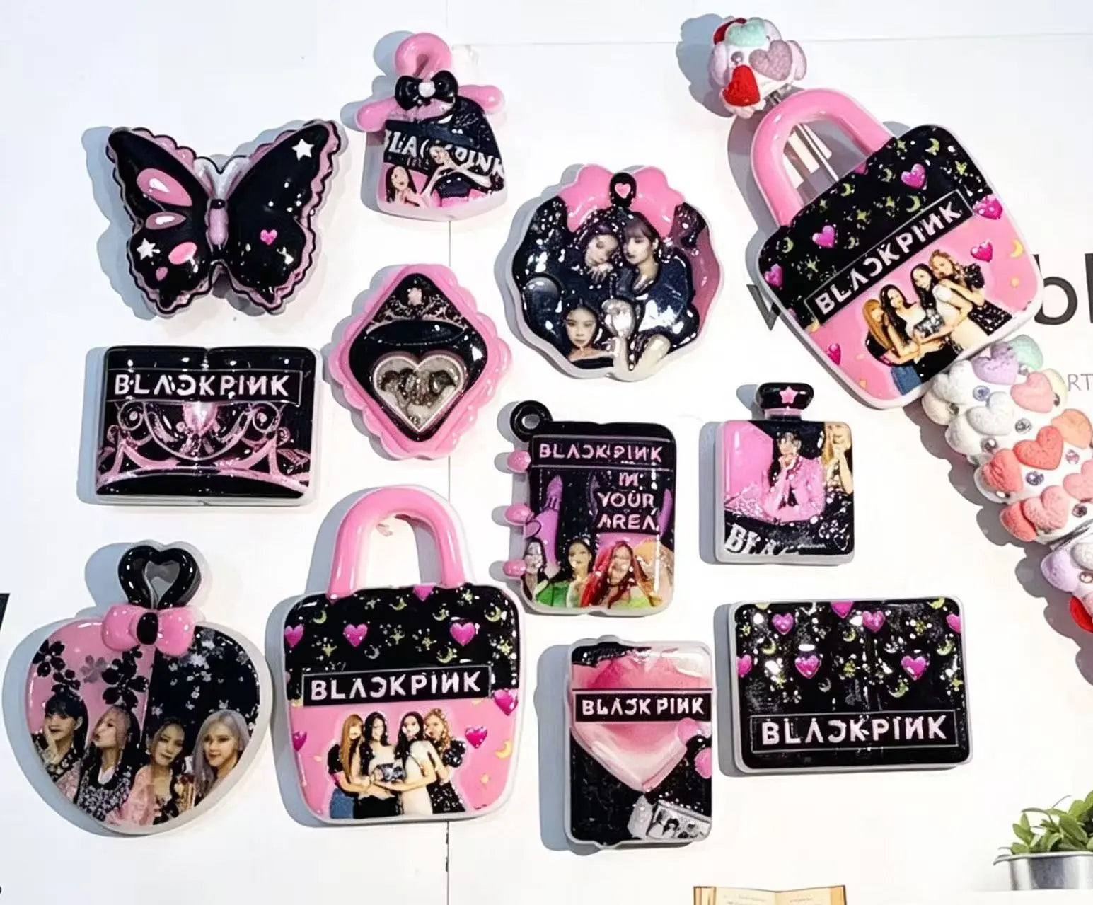 FS19015-BlackPink Acrylic Beads Zoe DIY Wholesale