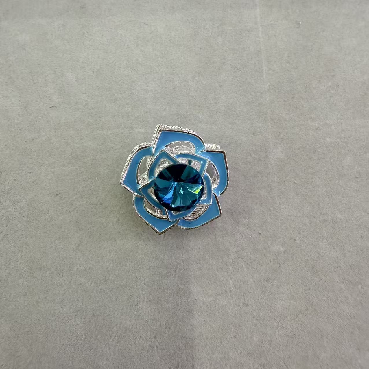 FS19146-About 22mm Flower Metal Charms Zoe DIY Wholesale