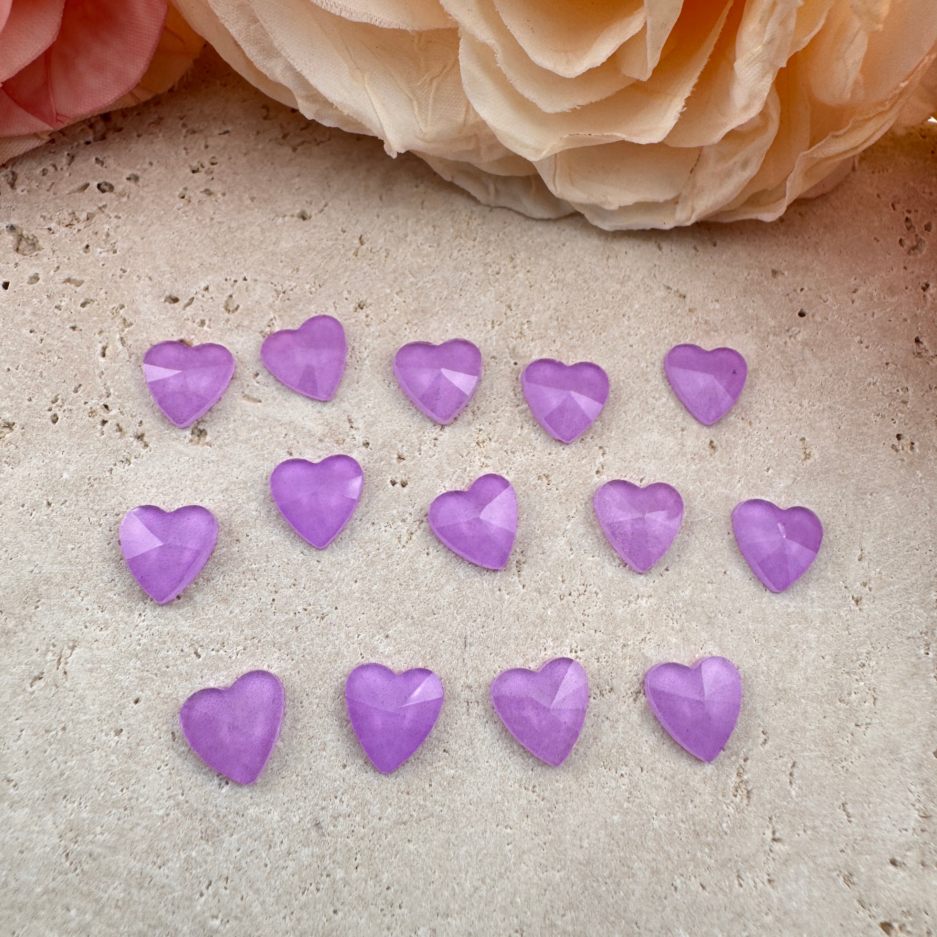 FS19158-About 7mm Neon Color Heart Glass Nail Charms Zoe DIY Wholesale